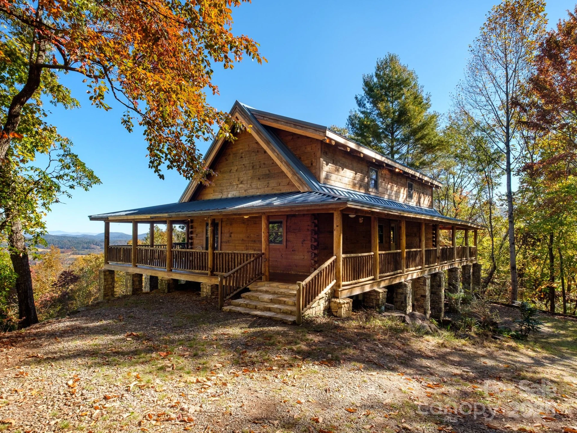212 Jayhawk Lane