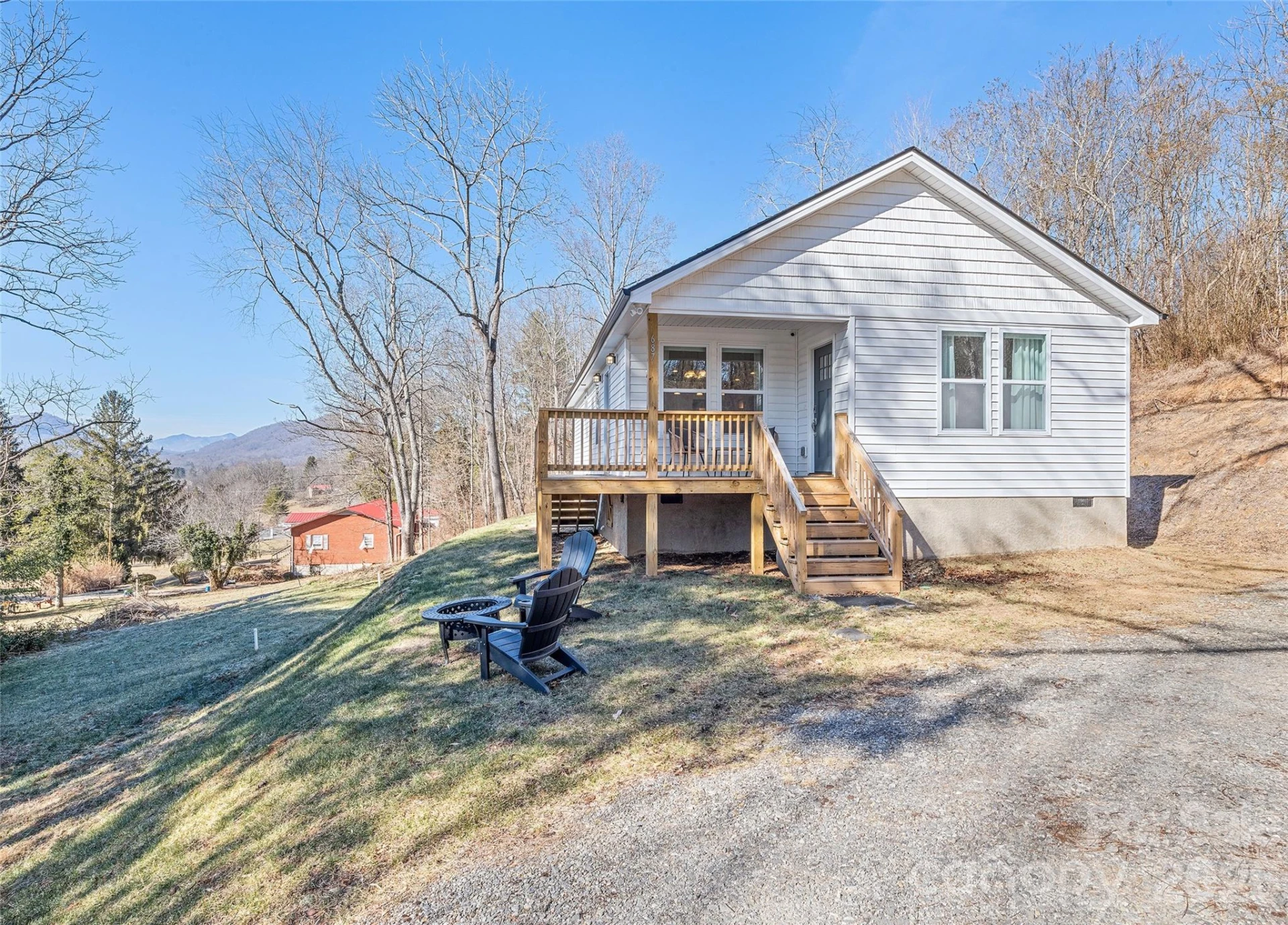687 Holtzclaw Road - Photo 2