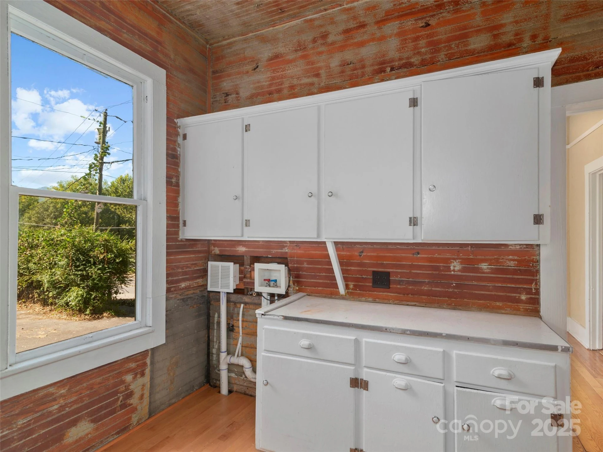 99 Walnut Street - Photo 13