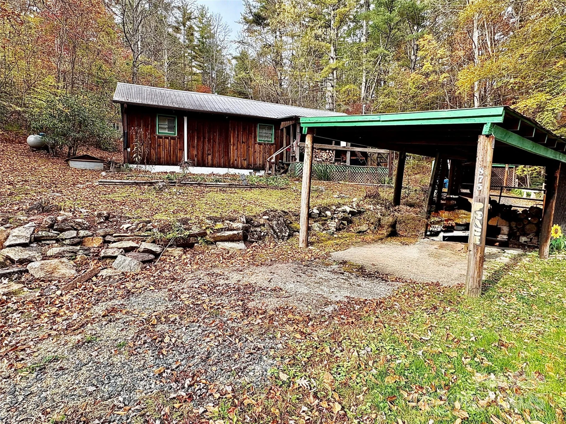 875 Carson Creek Road - Photo 4