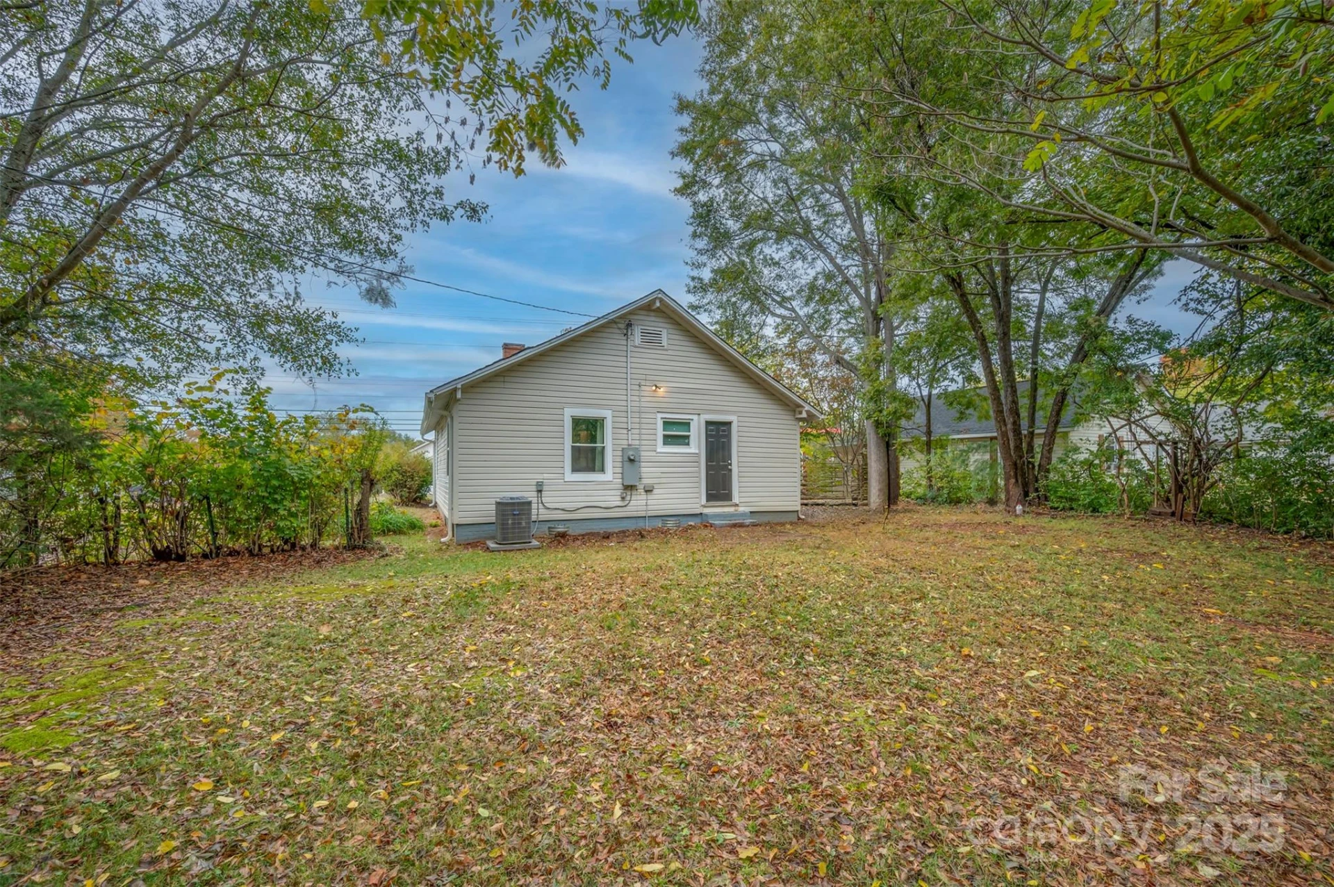 512 Spindale Street - Photo 2