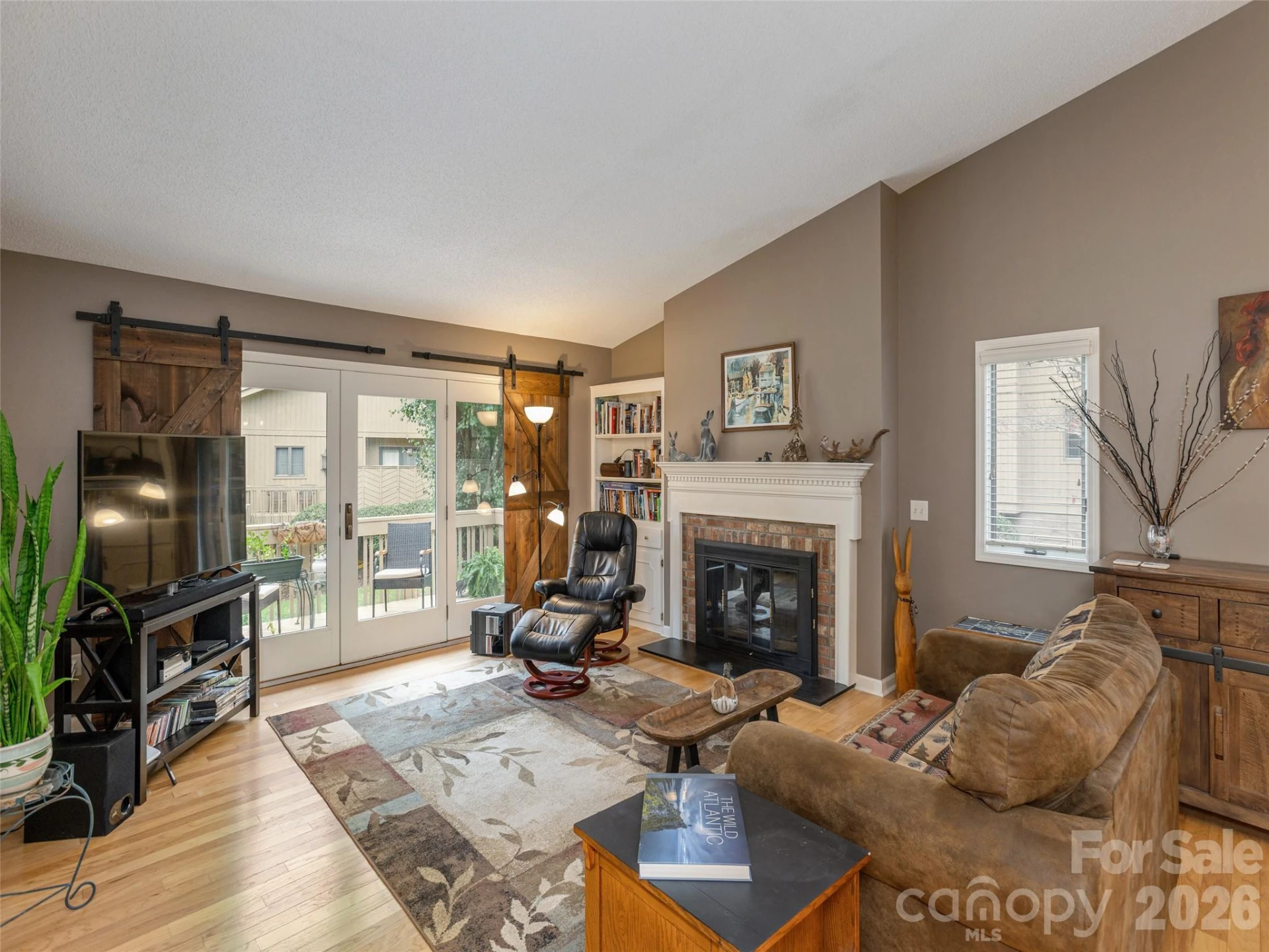 606 Red Oak Drive - Photo 5