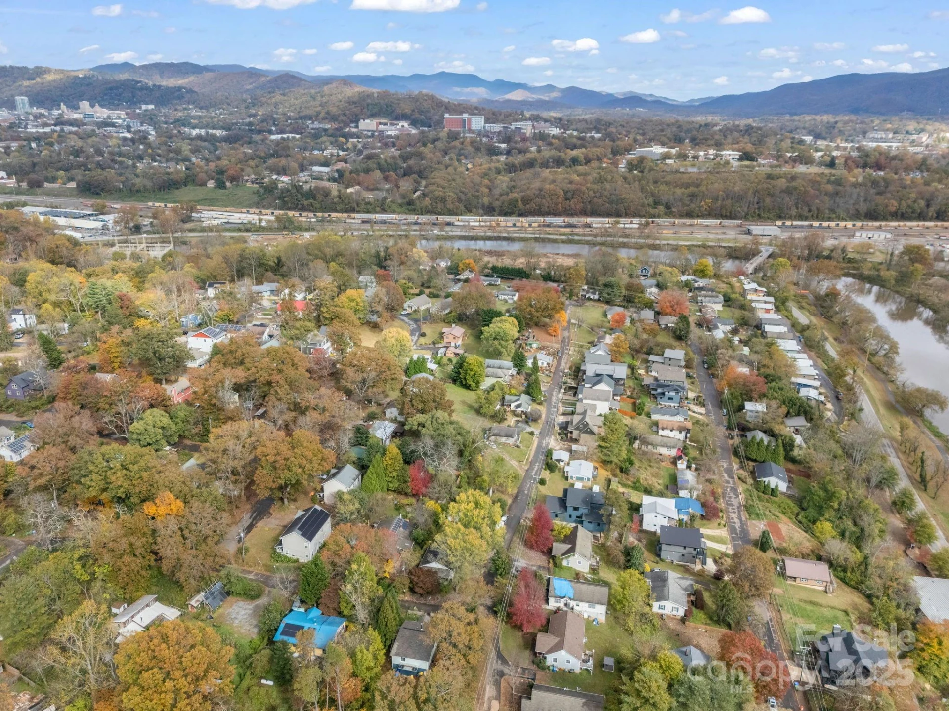 27 Lamb Avenue - Photo 11