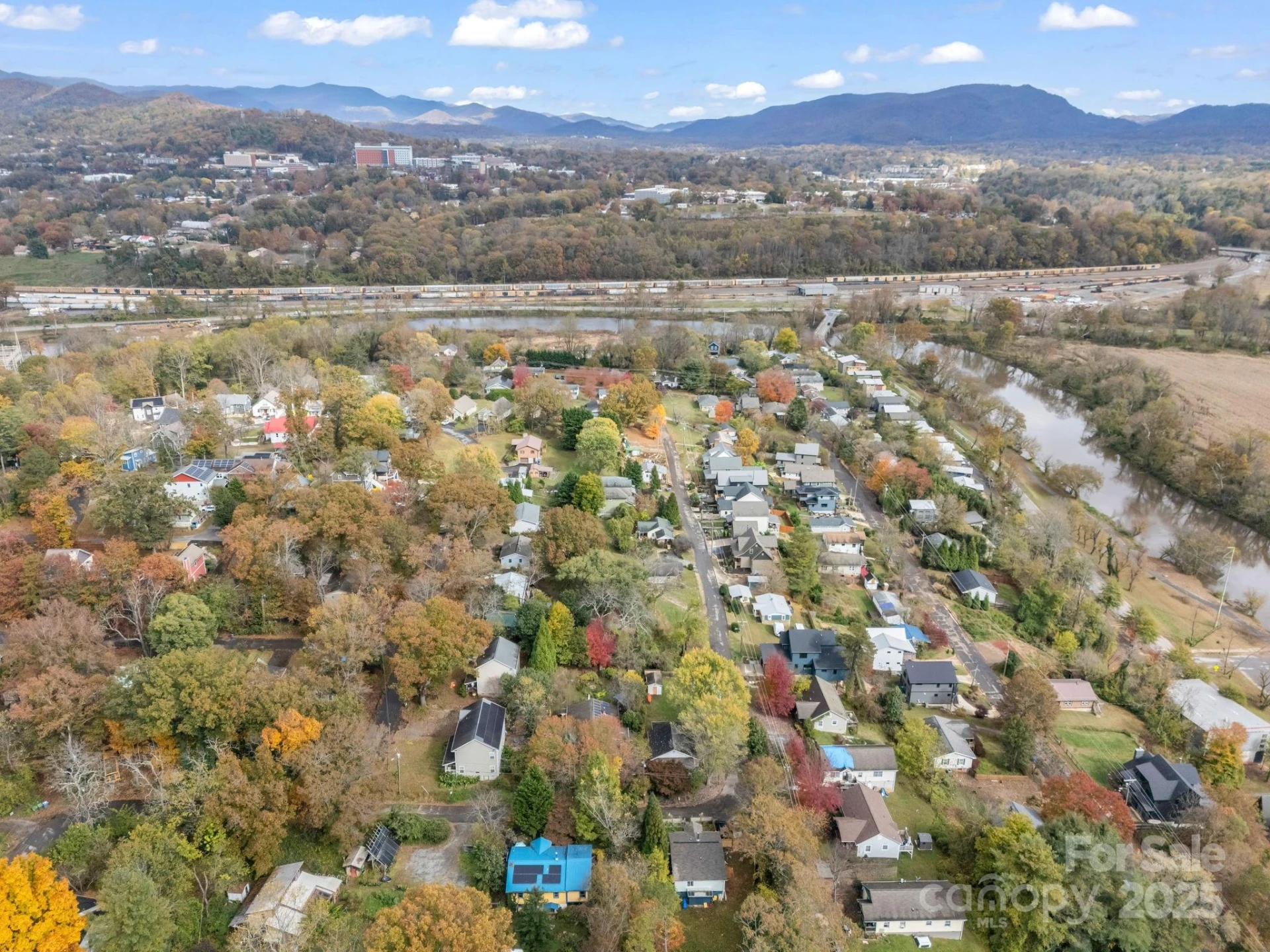 27 Lamb Avenue - Photo 12