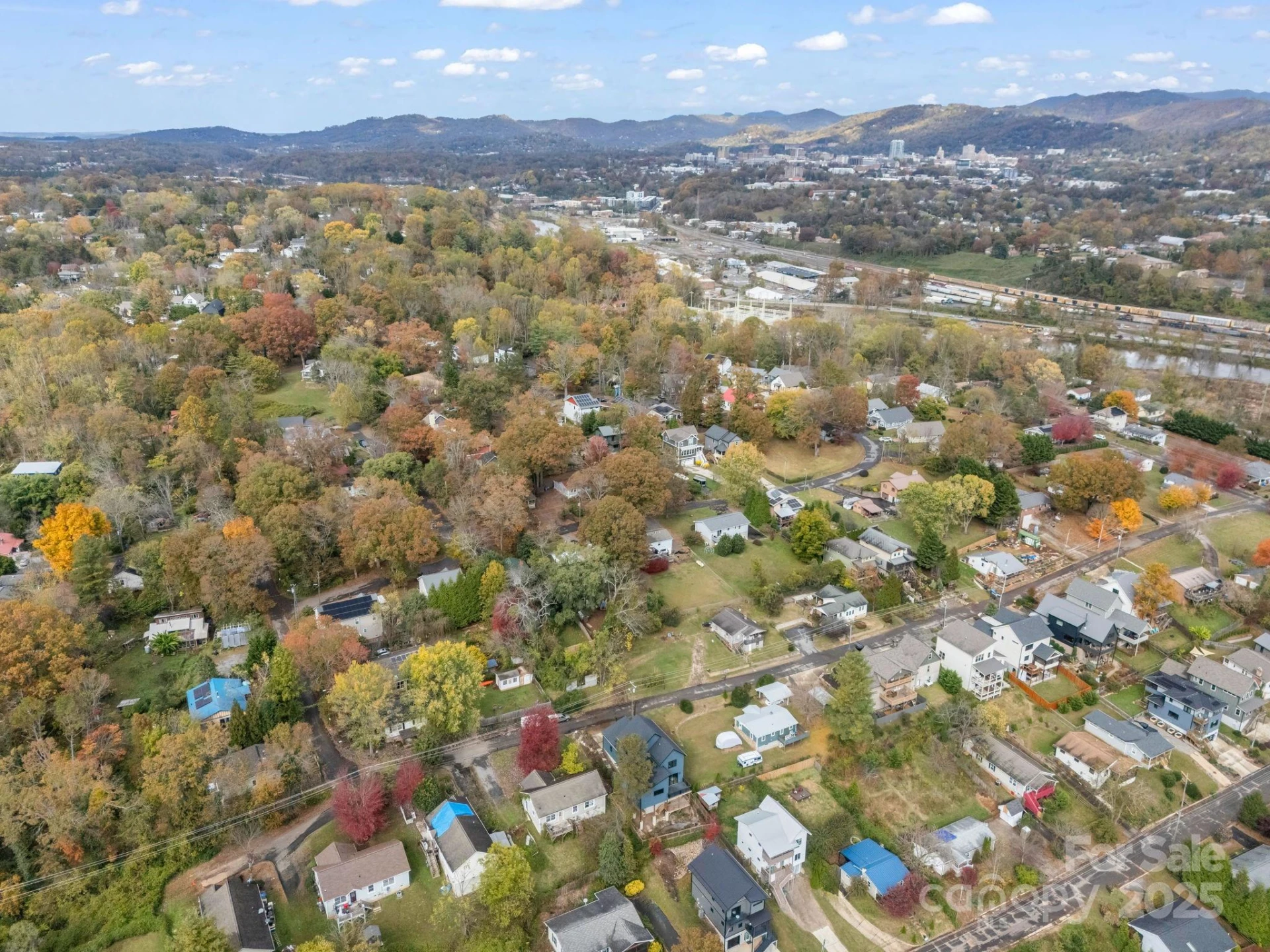 27 Lamb Avenue - Photo 9