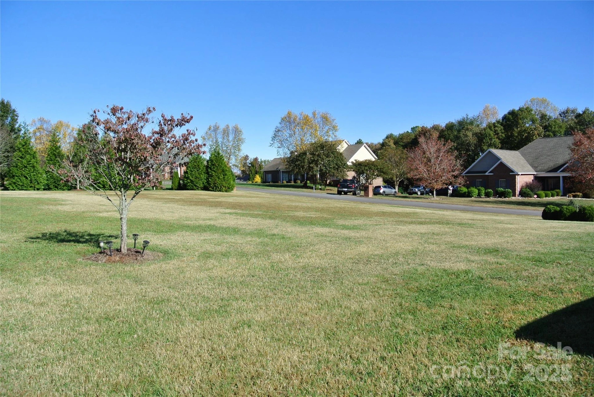 153 Kensington Drive - Photo 11