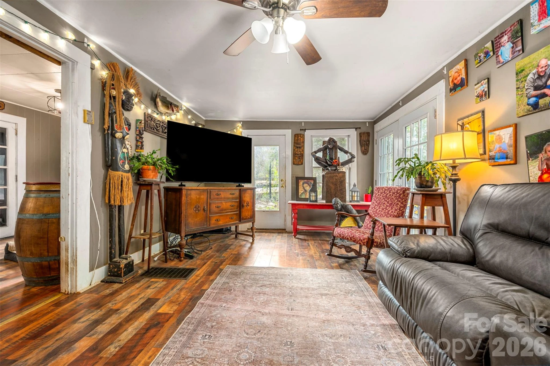 936 Golden Road - Photo 27