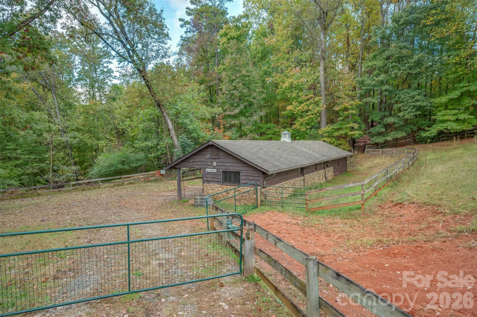 936 Golden Road - Photo 30