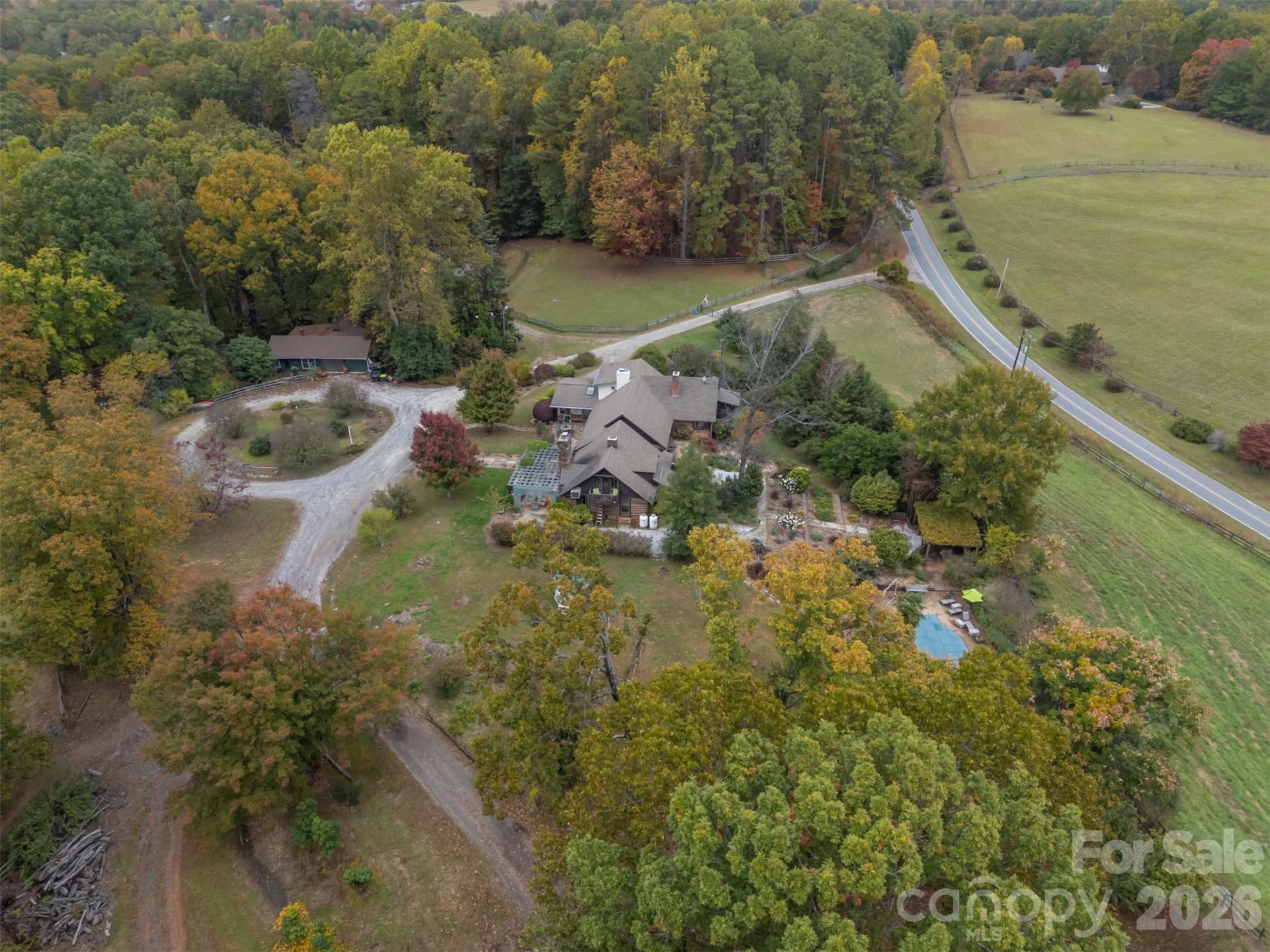 936 Golden Road - Photo 4