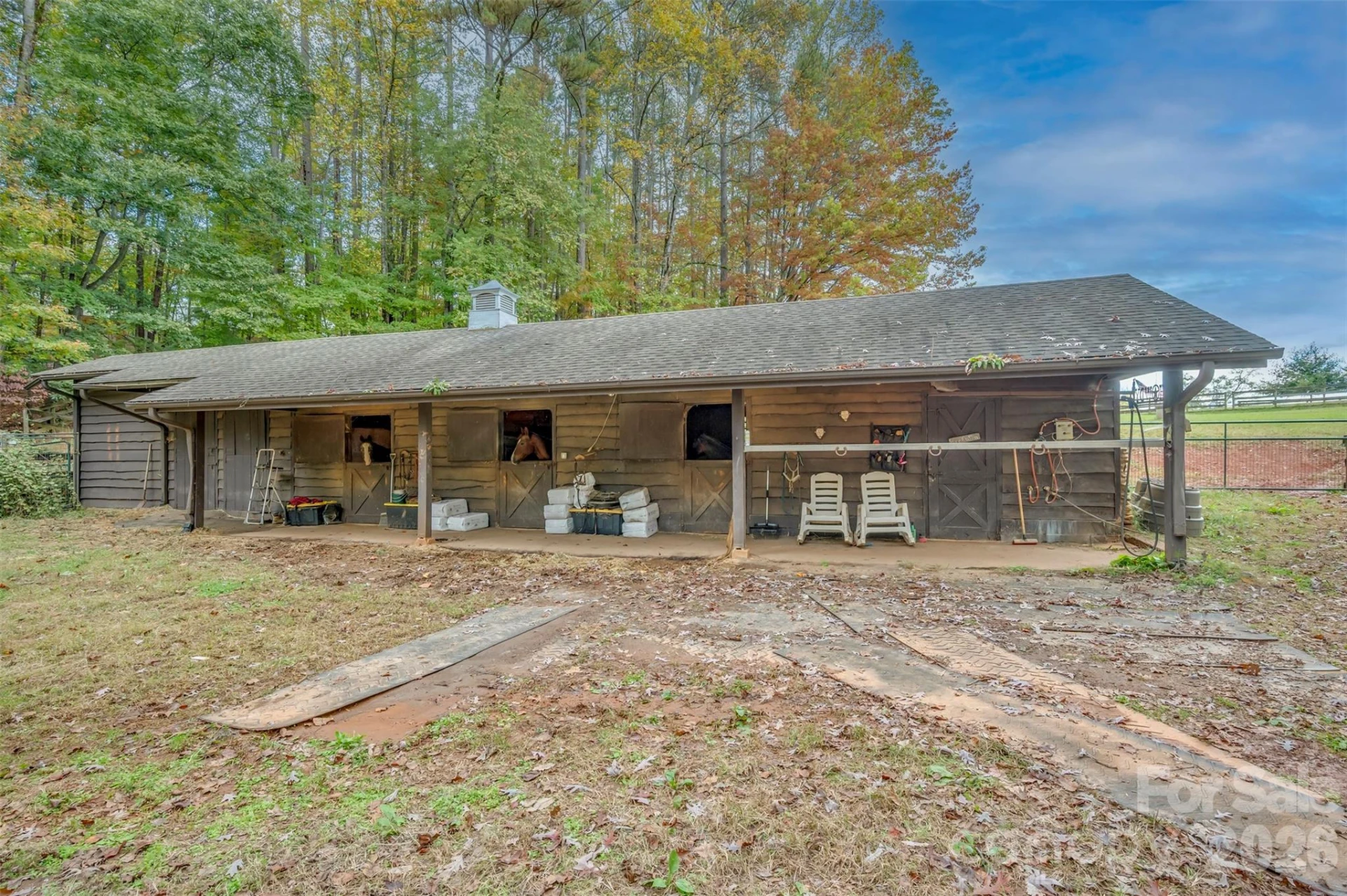 936 Golden Road - Photo 31