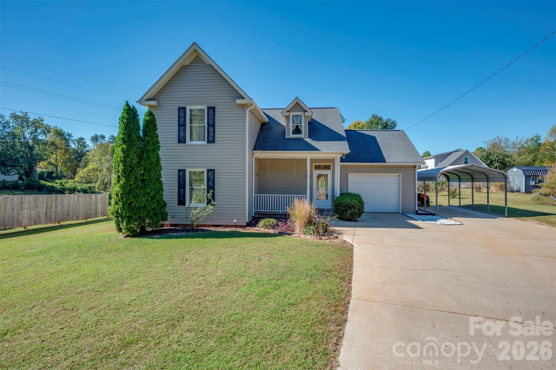 506 Pleasant Street - Photo 4