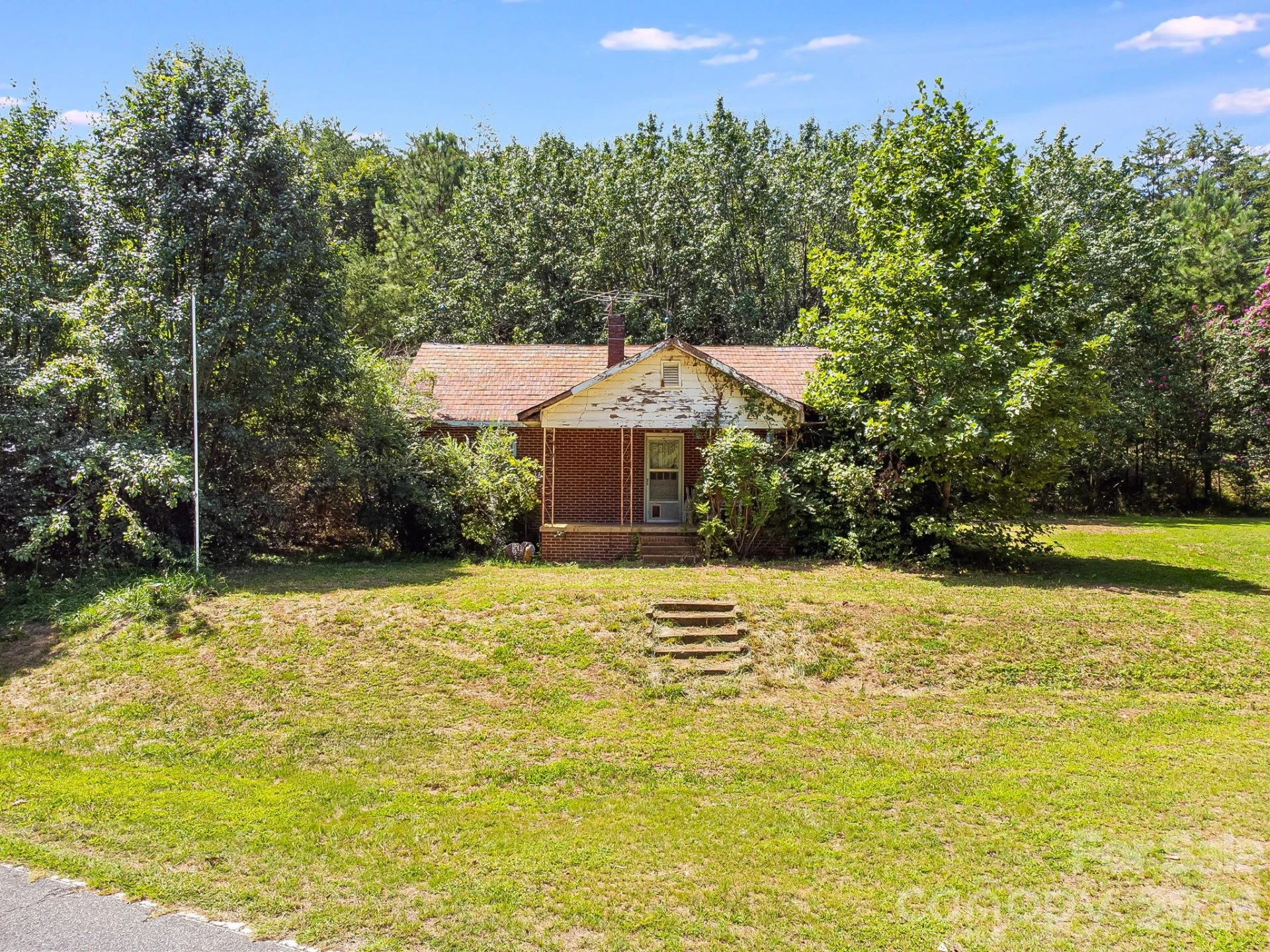 211 Luckadoo Road - Photo 23