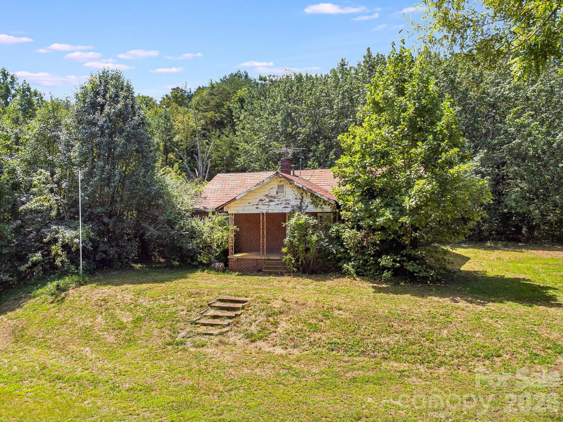 211 Luckadoo Road - Photo 9
