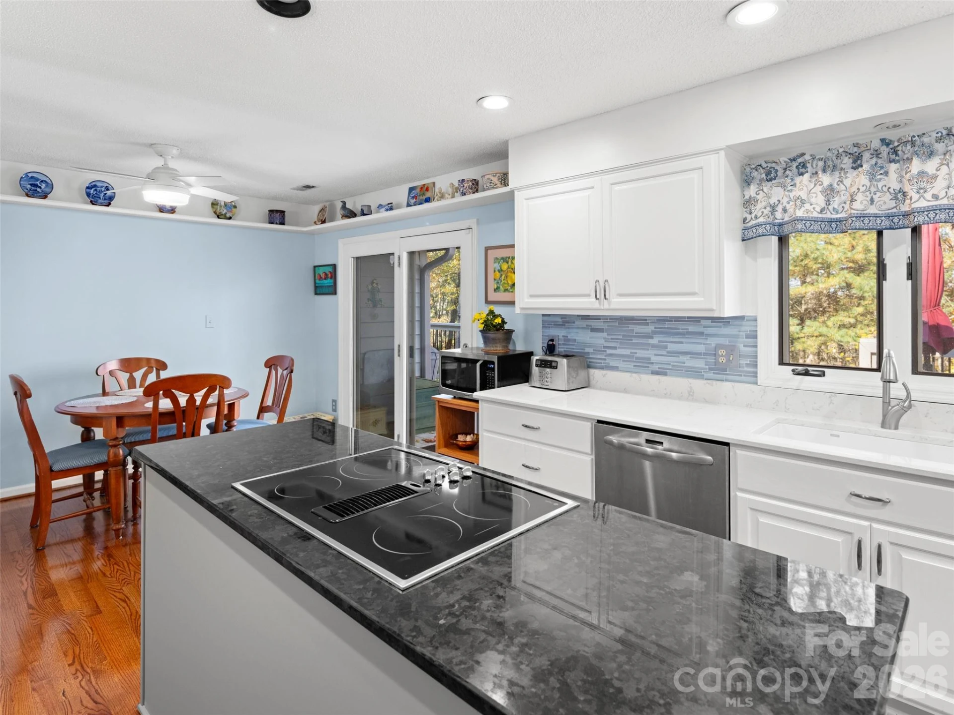 108 Galloway Drive - Photo 8