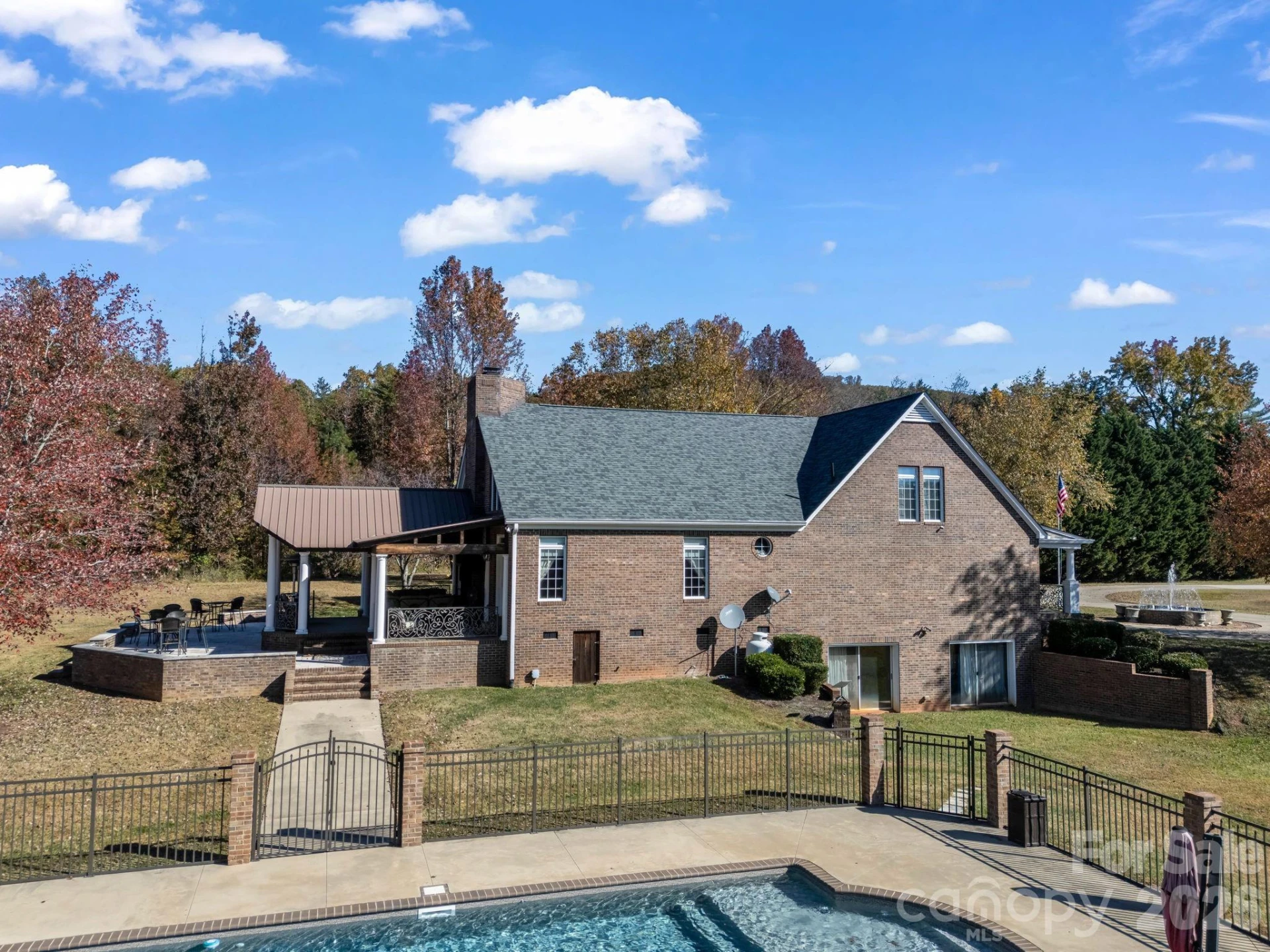 1102 S Mountain Road - Photo 6