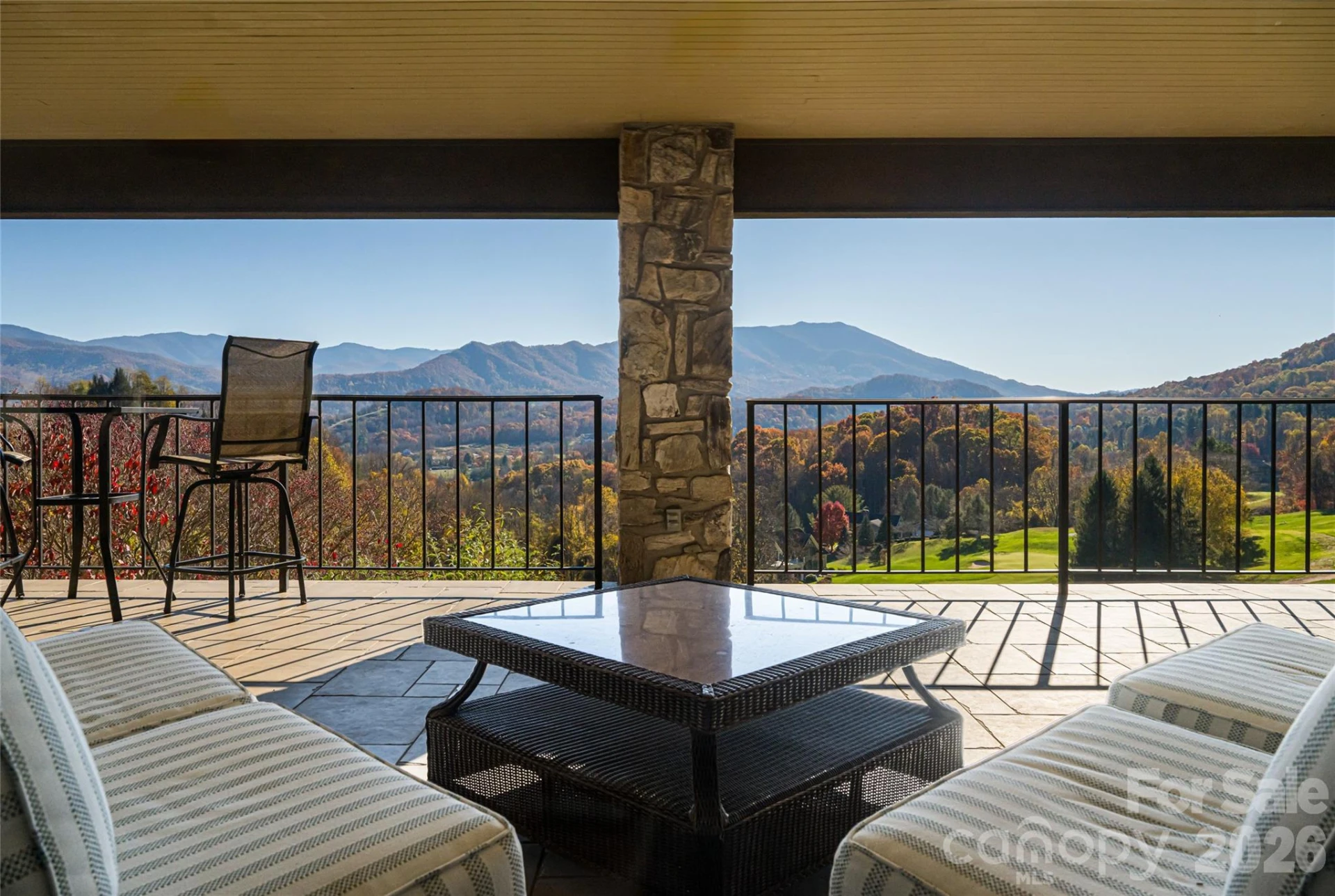 820 Laurel Ridge Drive - Photo 4