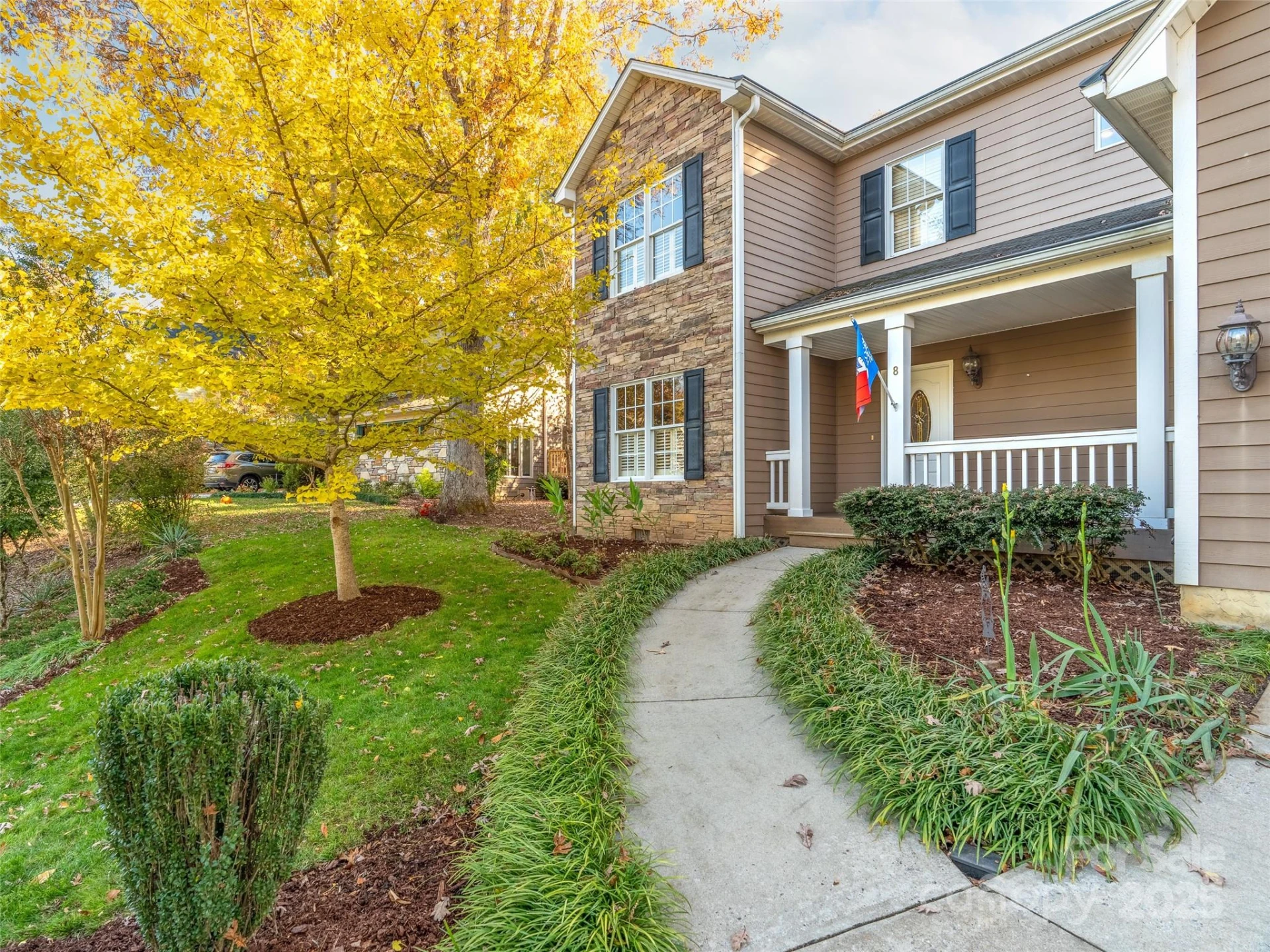 8 Amelia Court - Photo 3