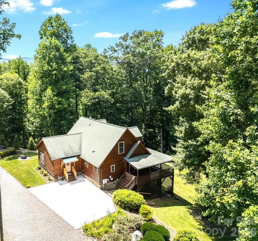 17 Aaron Way - Photo 2