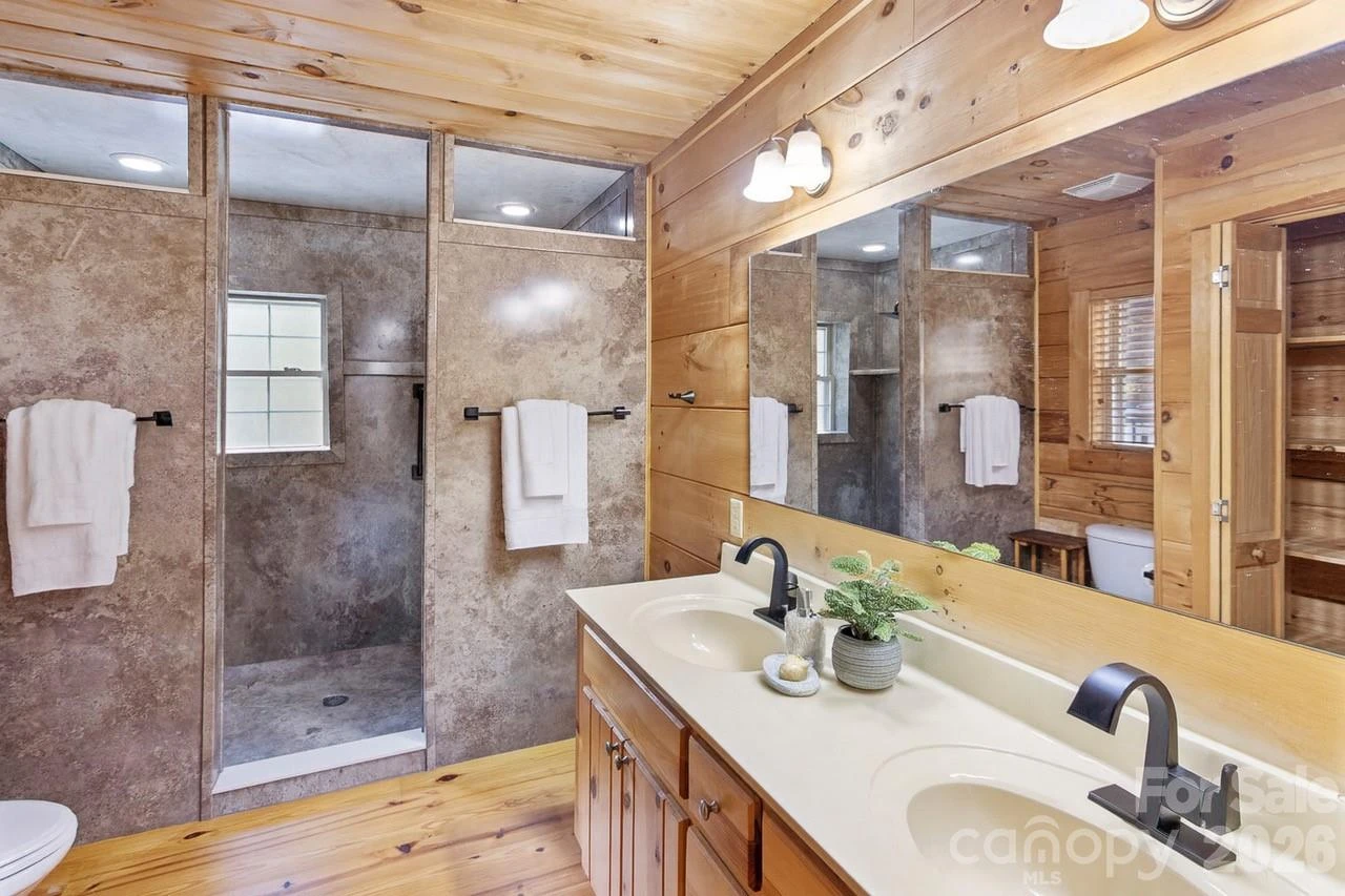 17 Aaron Way - Photo 10