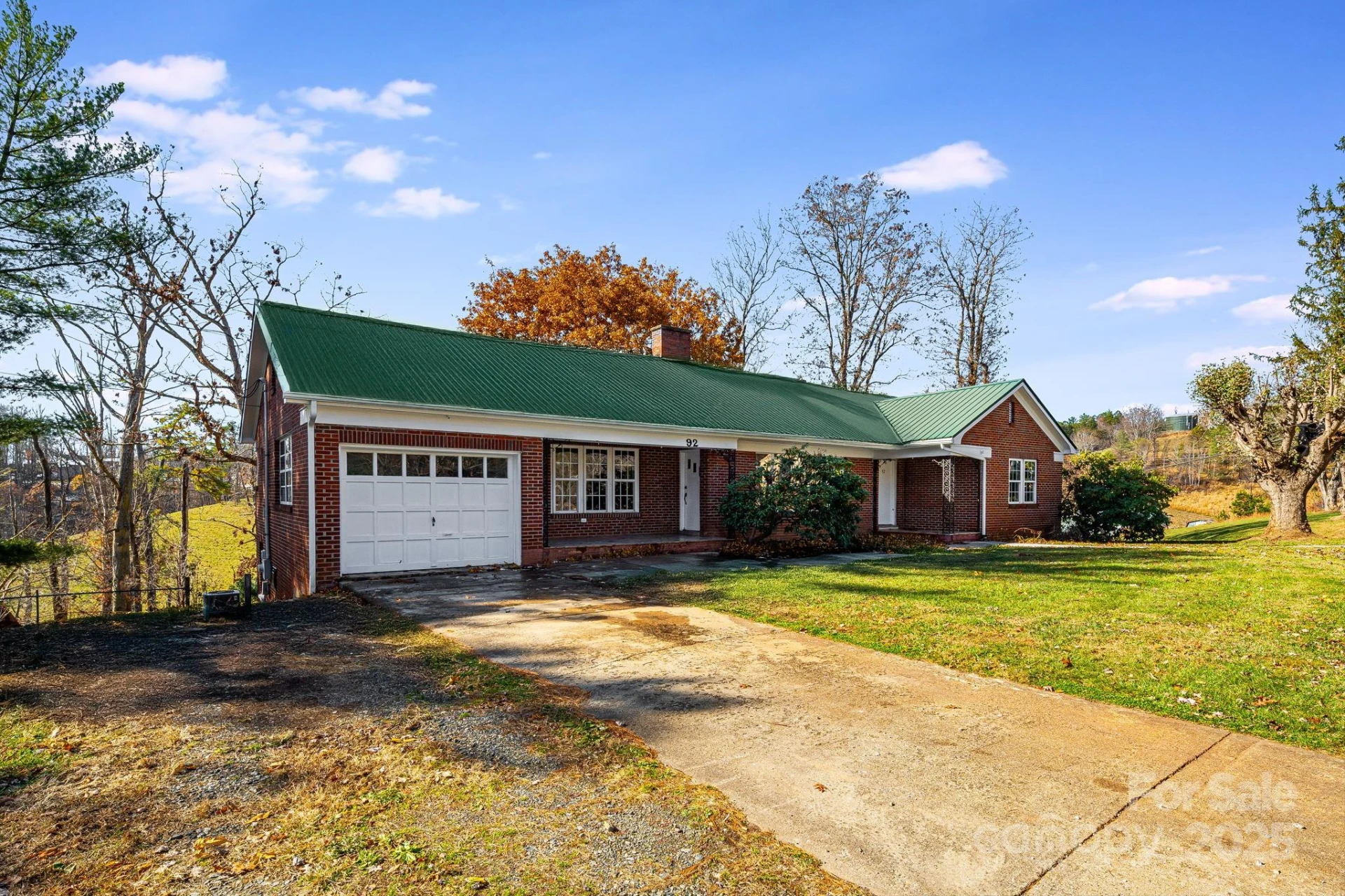 92 Parkway View Road