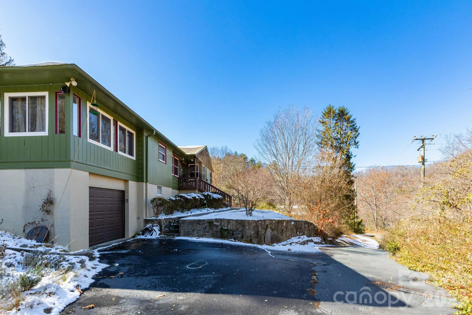 1115 Bee Tree Road - Photo 3