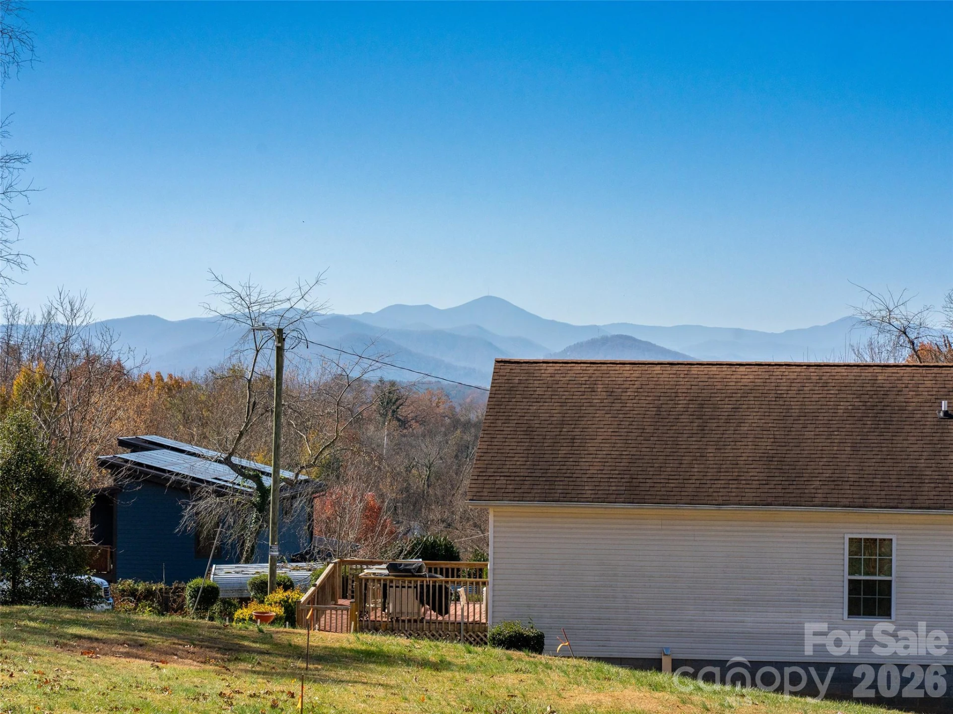 225 S Beaumont Street - Photo 3