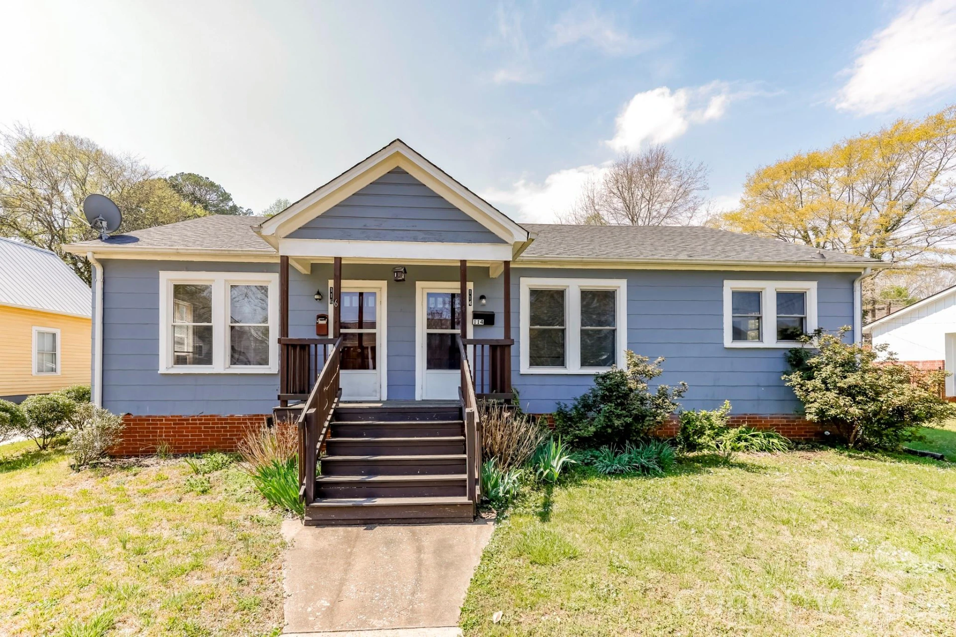 114 S Mitchell Street - Photo 2