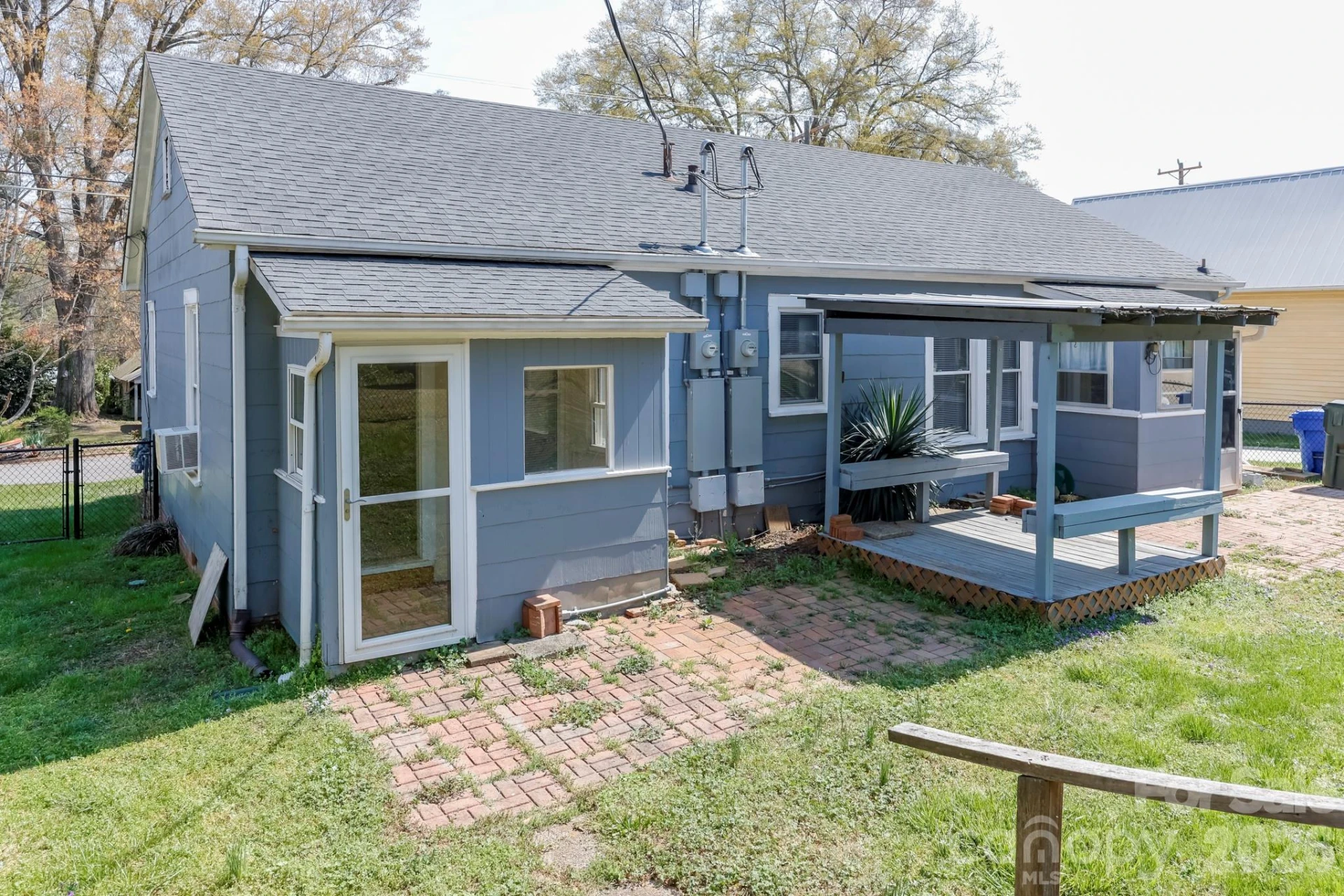 114 S Mitchell Street - Photo 7