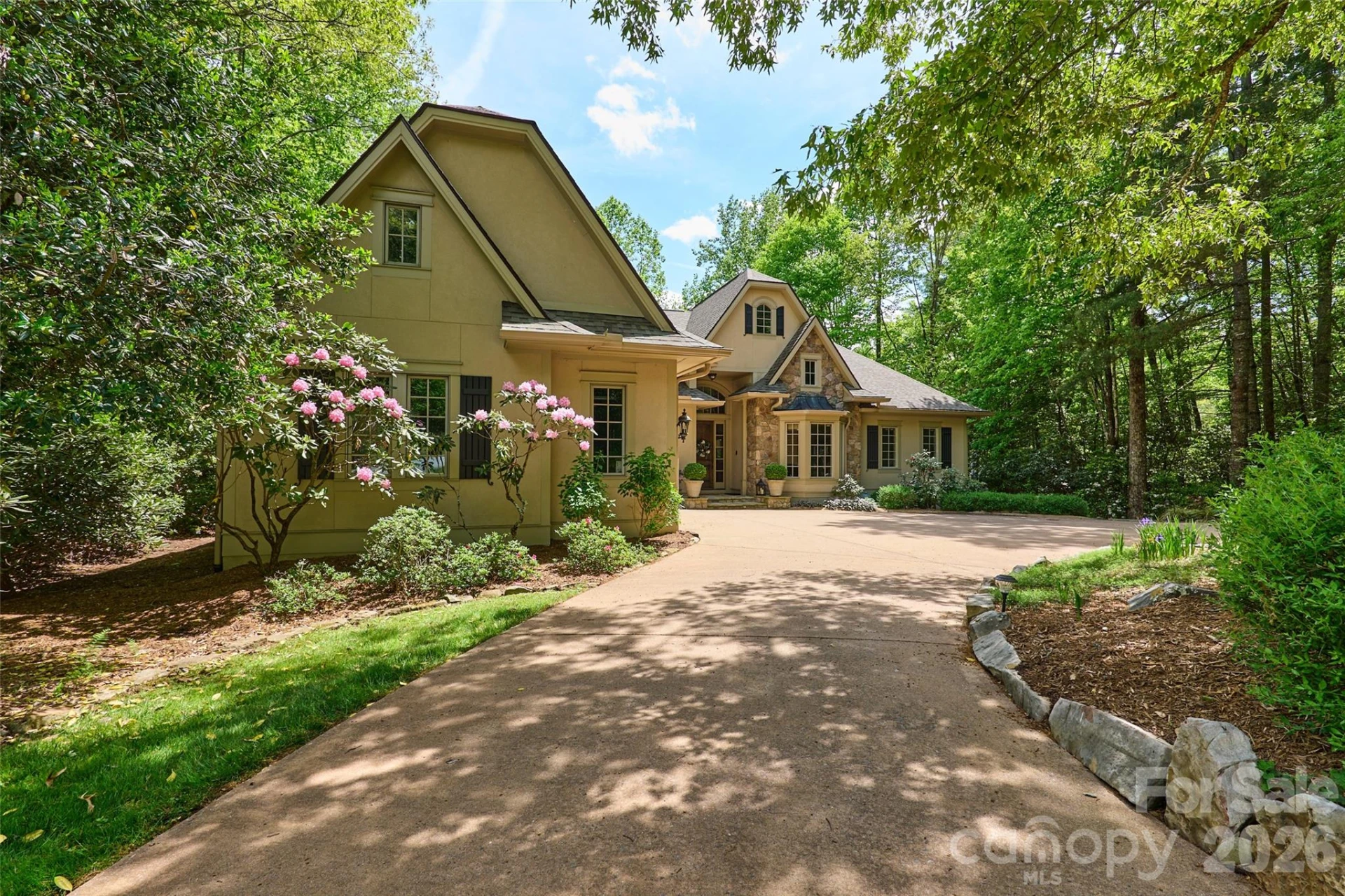 249 Pine Mountain Trail - Photo 2