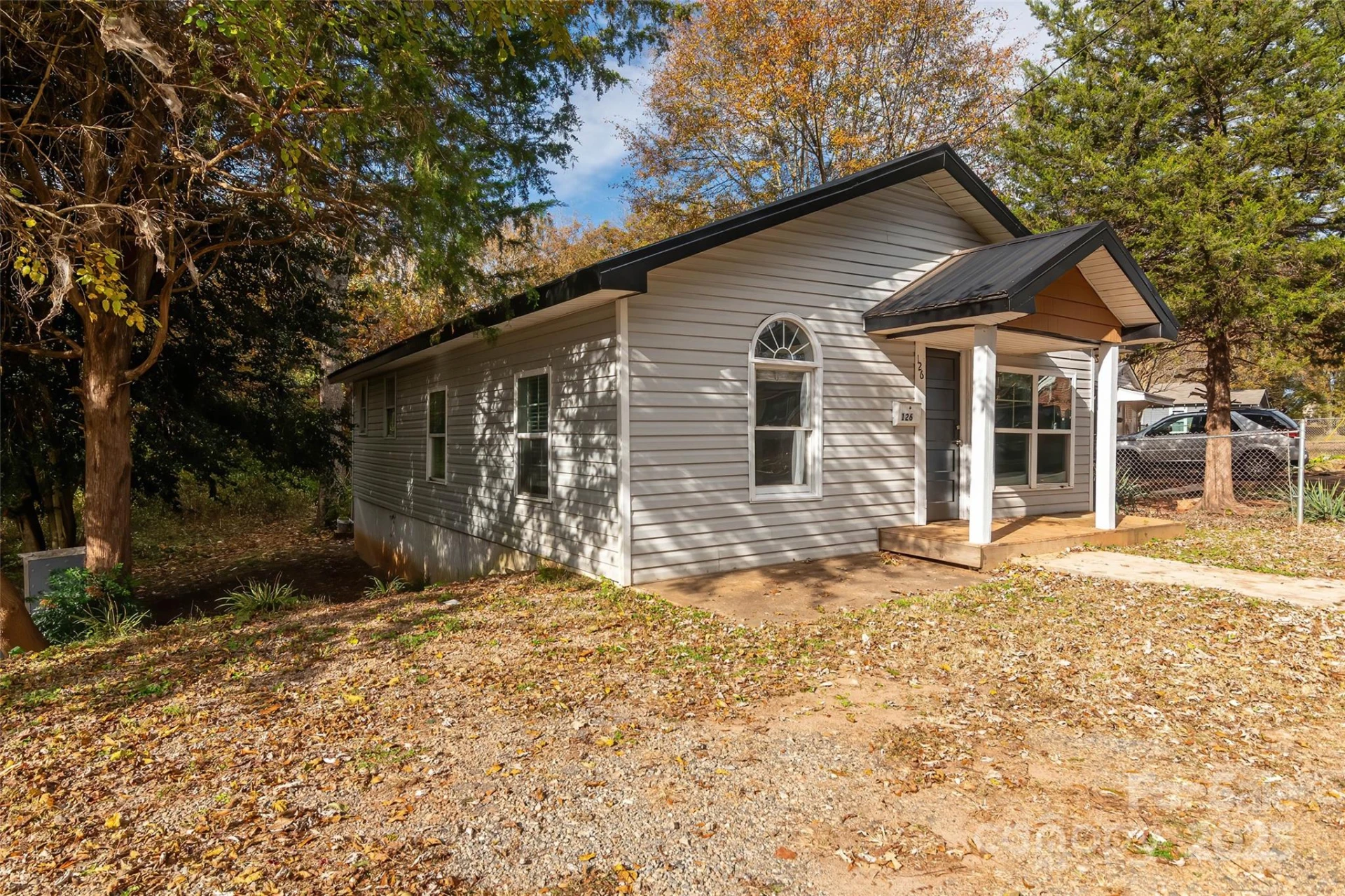 126 Hill Street - Photo 2