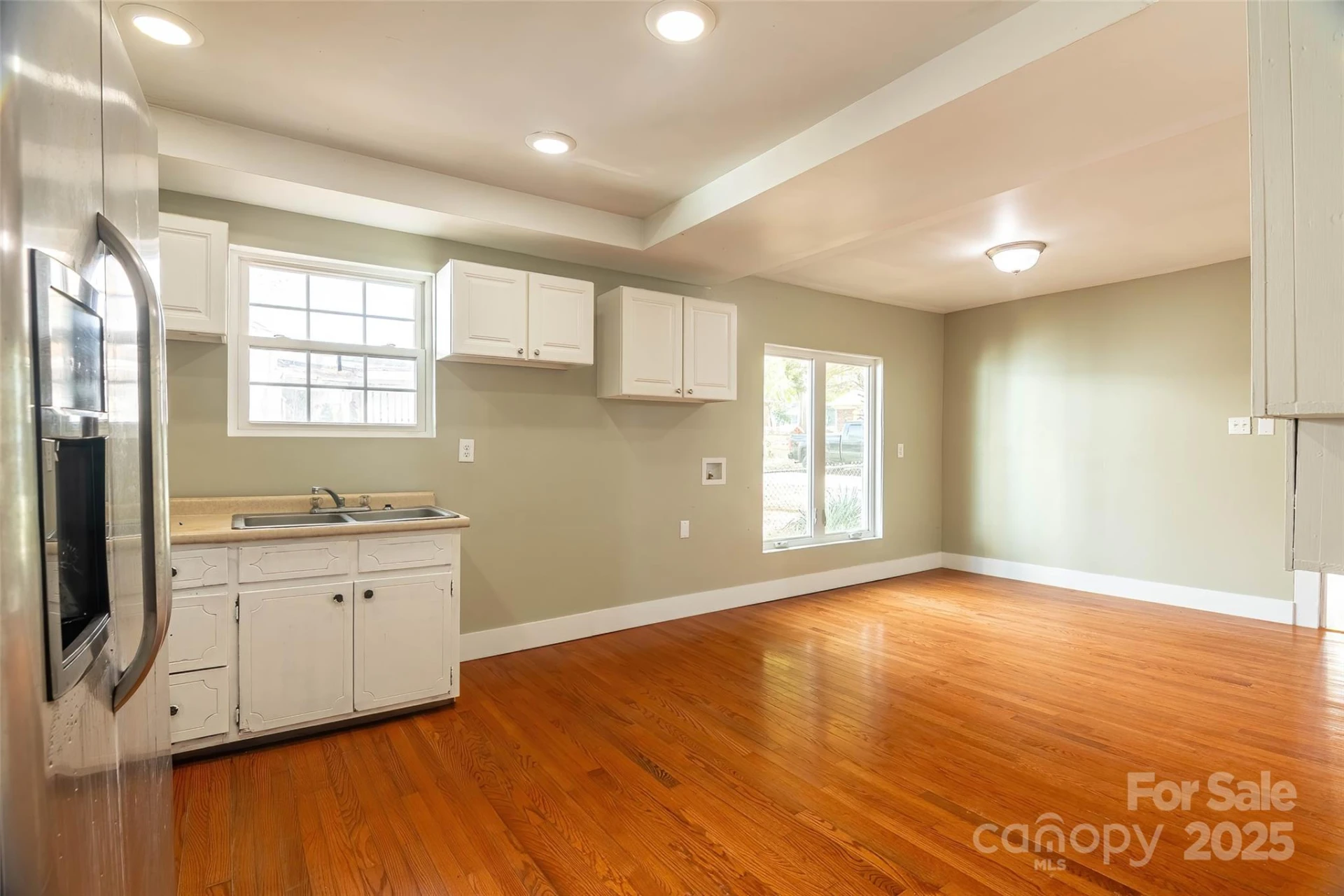 126 Hill Street - Photo 7