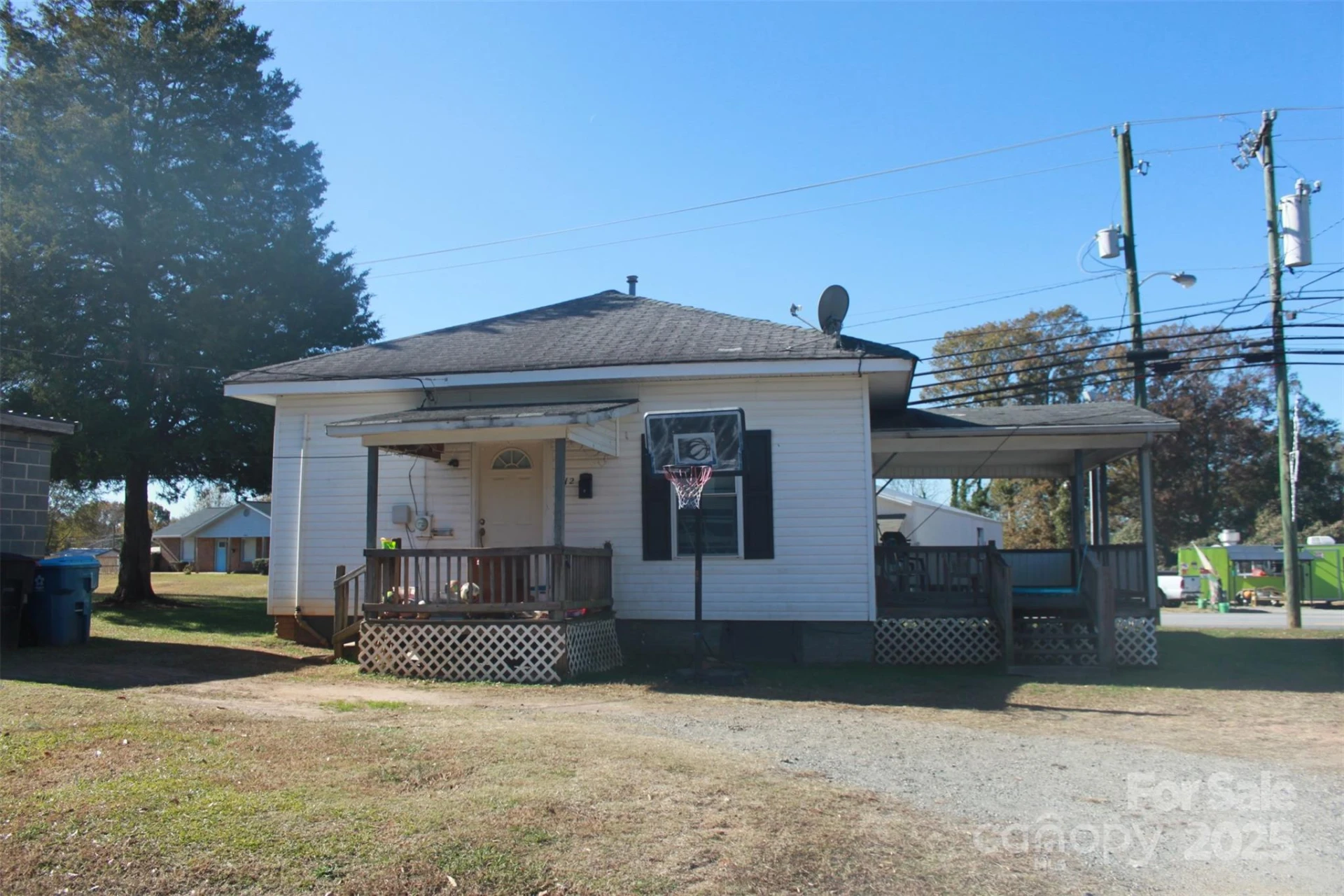 112 Eastside Drive - Photo 16