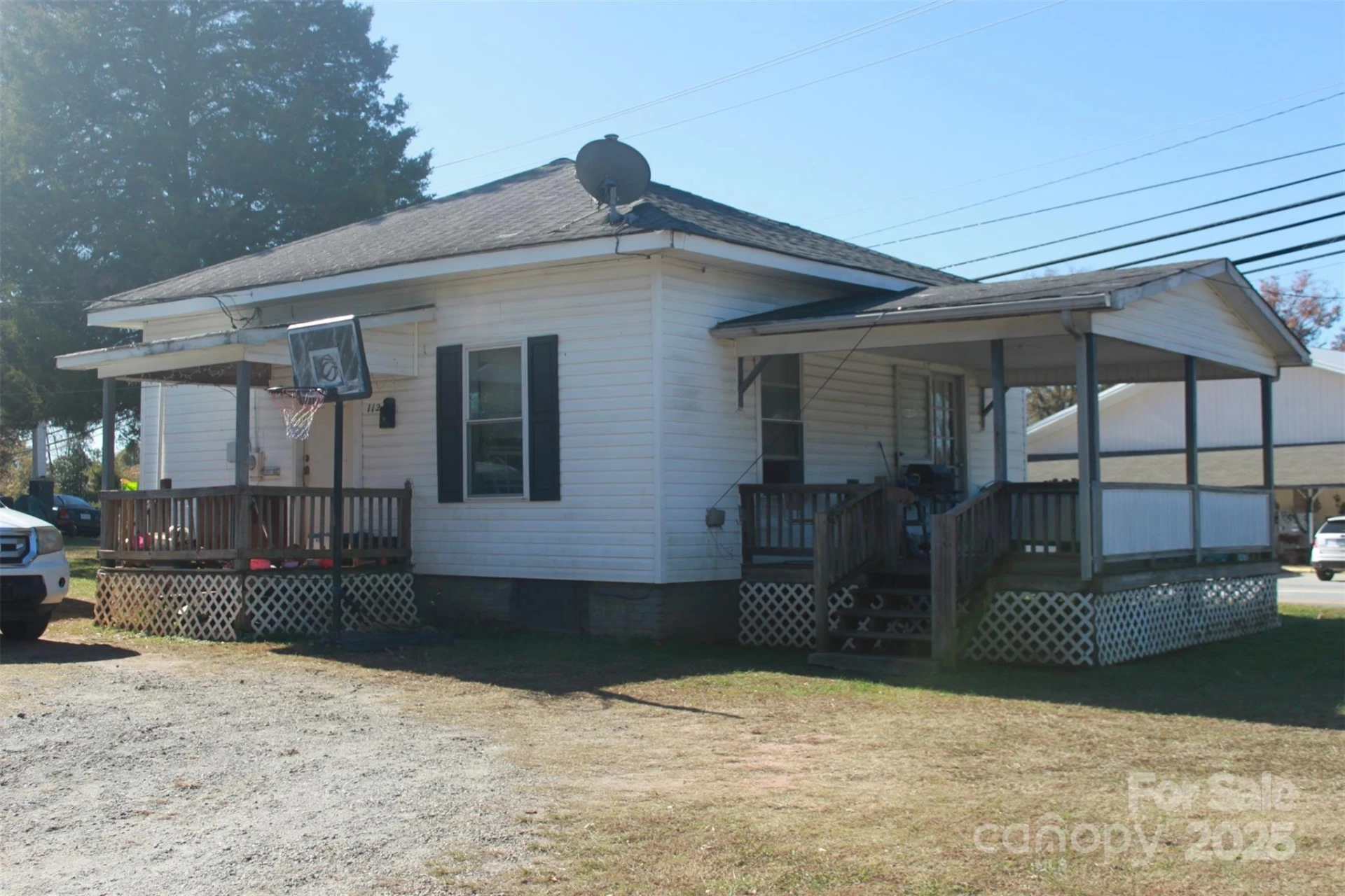 112 Eastside Drive - Photo 18
