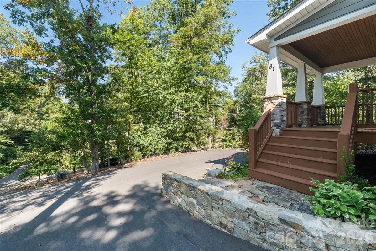 31 Elkmont Drive - Photo 3