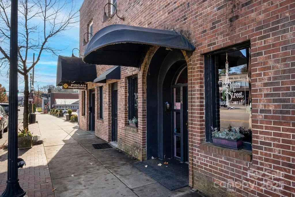 100 E Main Street - Photo 2