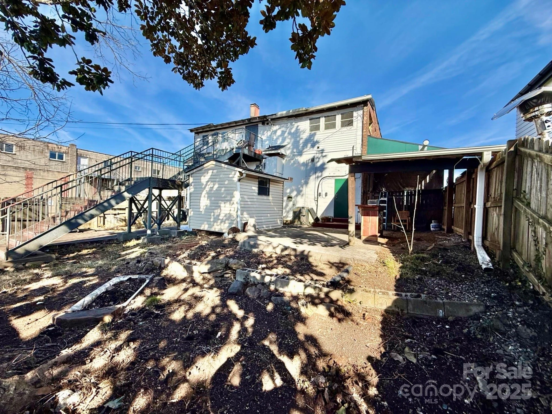 100 E Main Street - Photo 20