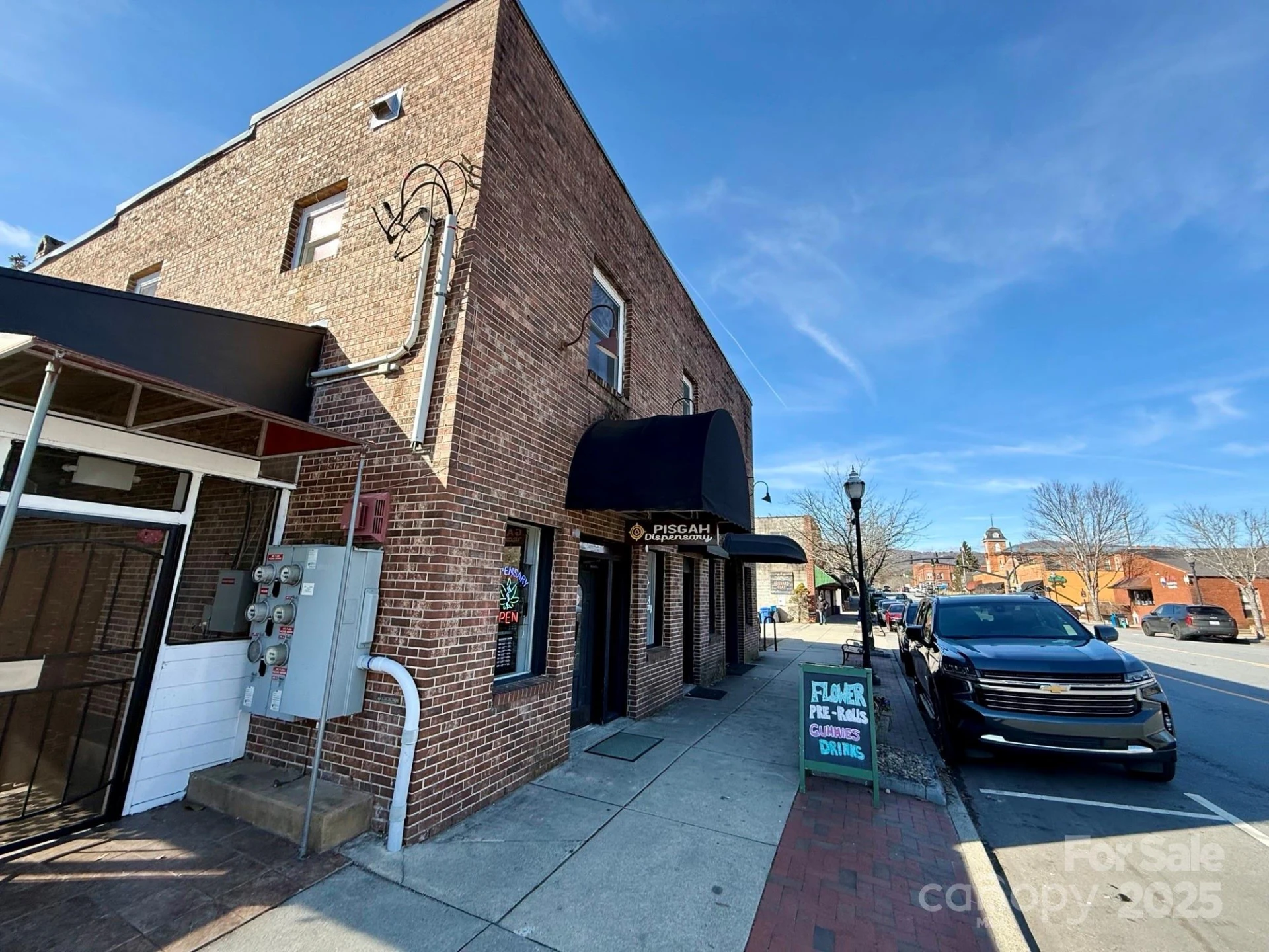 100 E Main Street - Photo 3