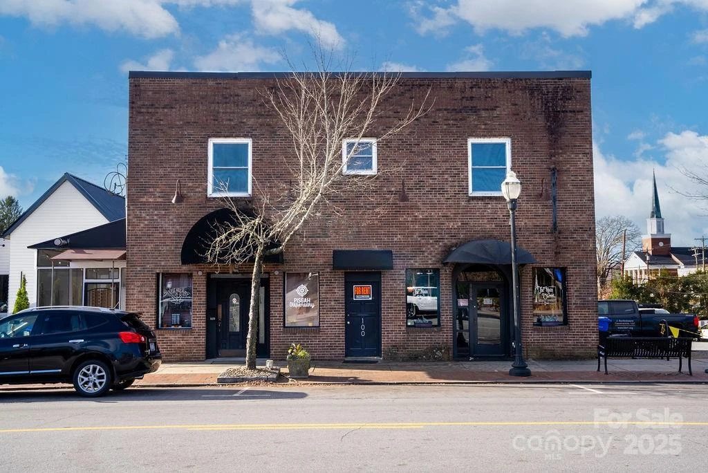 100 E Main Street - Photo 8