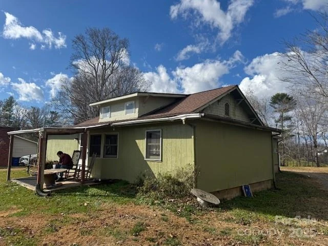 25 Highland Street - Photo 3