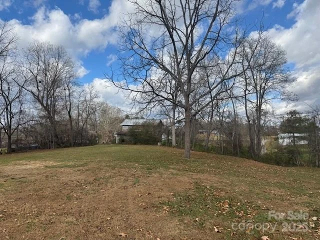 25 Highland Street - Photo 7