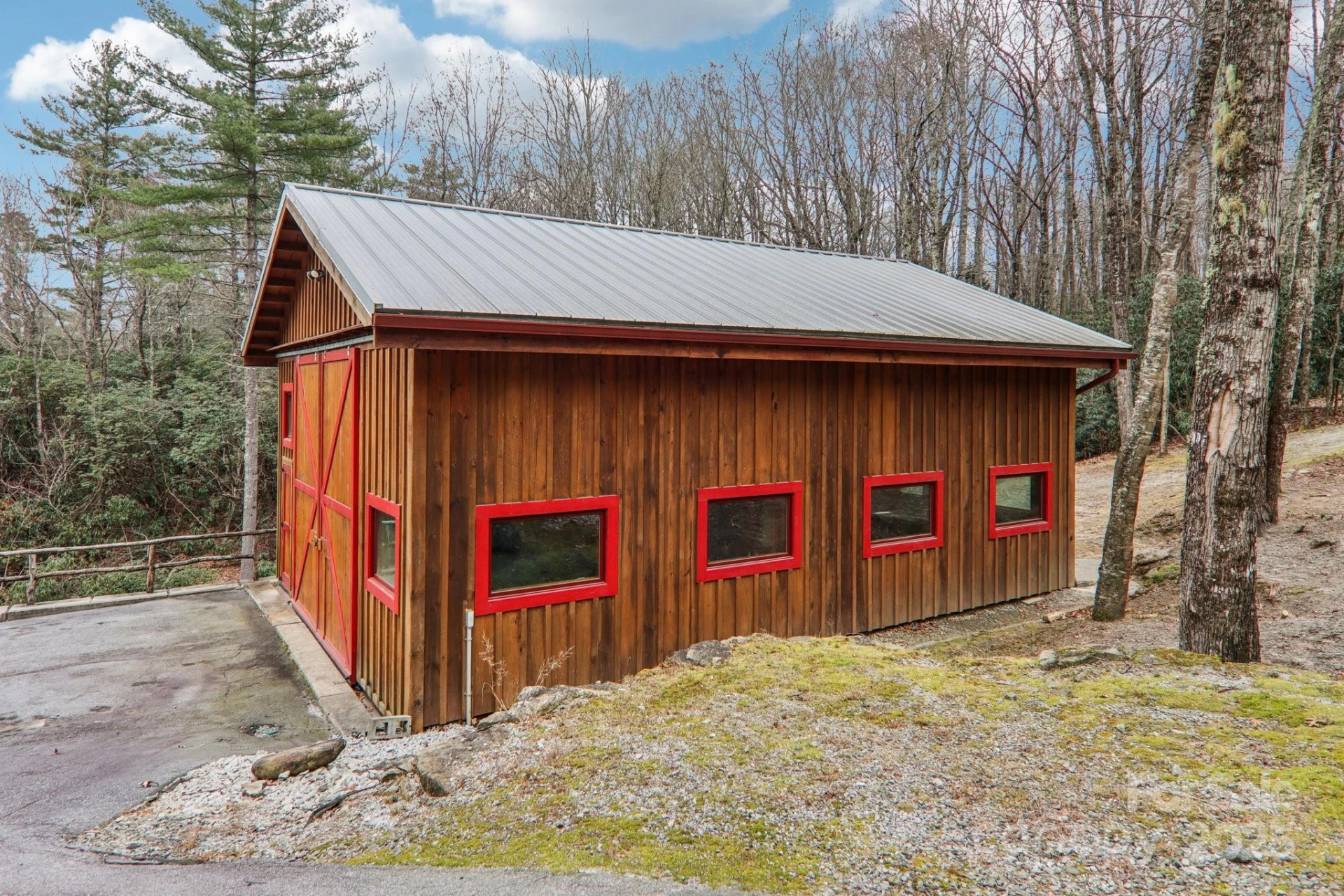 408 & 586 Little Elbow Mountain Road - Photo 29
