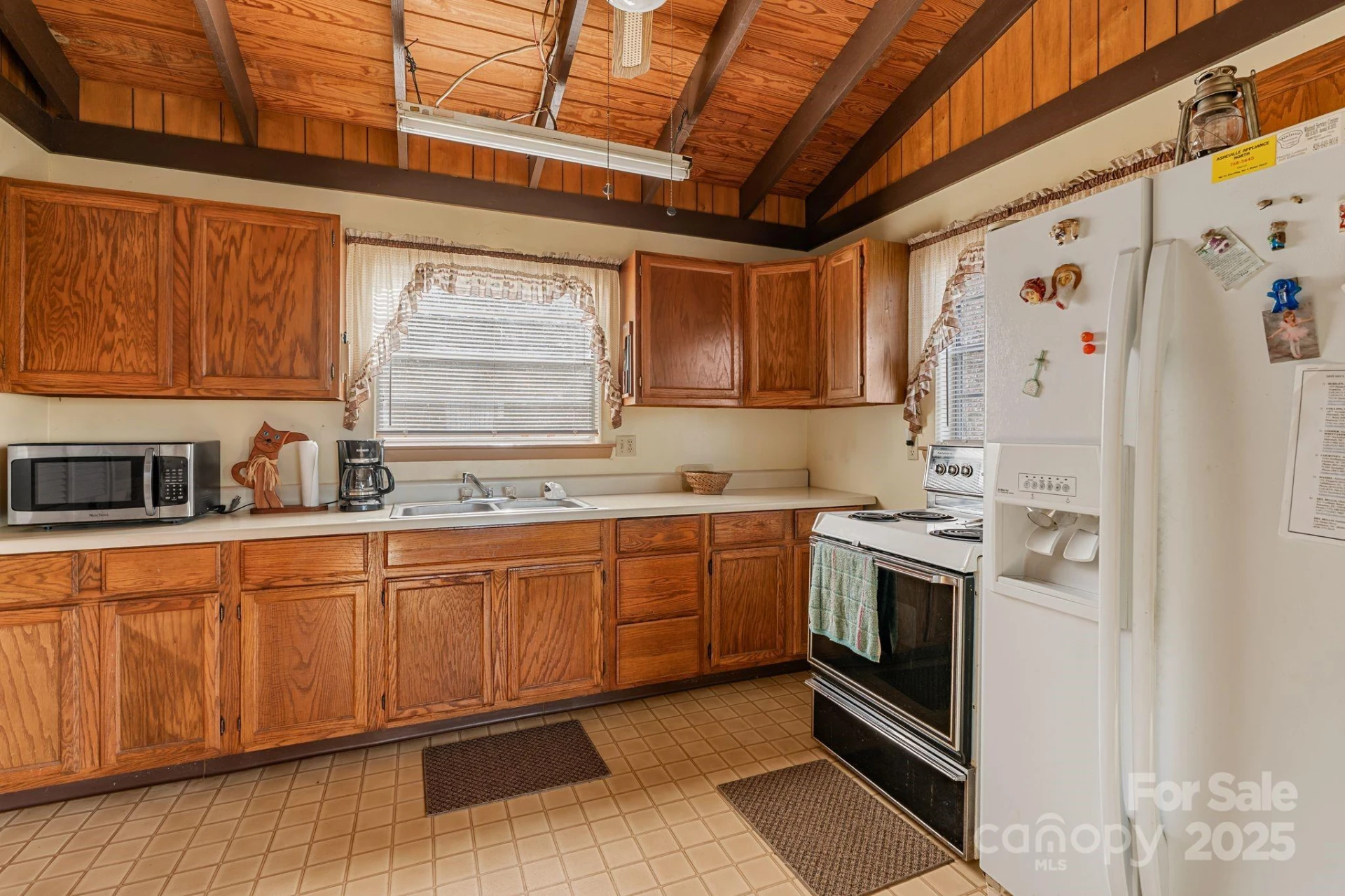 2650 Secluded Valley Road - Photo 11