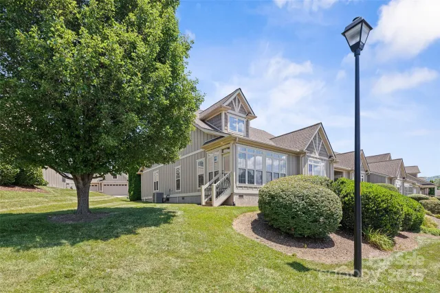 58 Burlington Lane