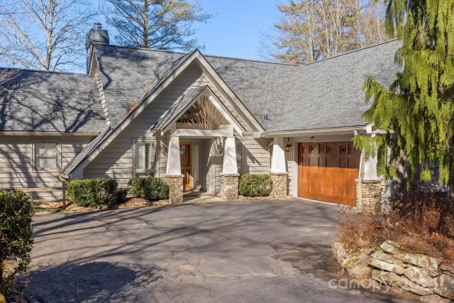 100 The Pinnacle Drive, Sapphire, NC, 28774