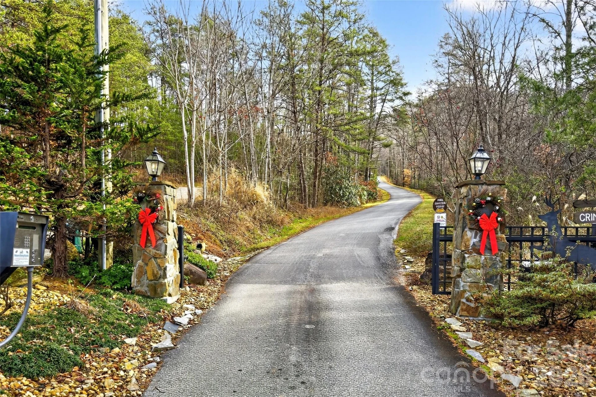 172 Crimson Drive #995 - Photo 3