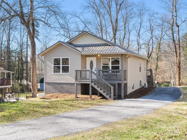 178 Locust Court