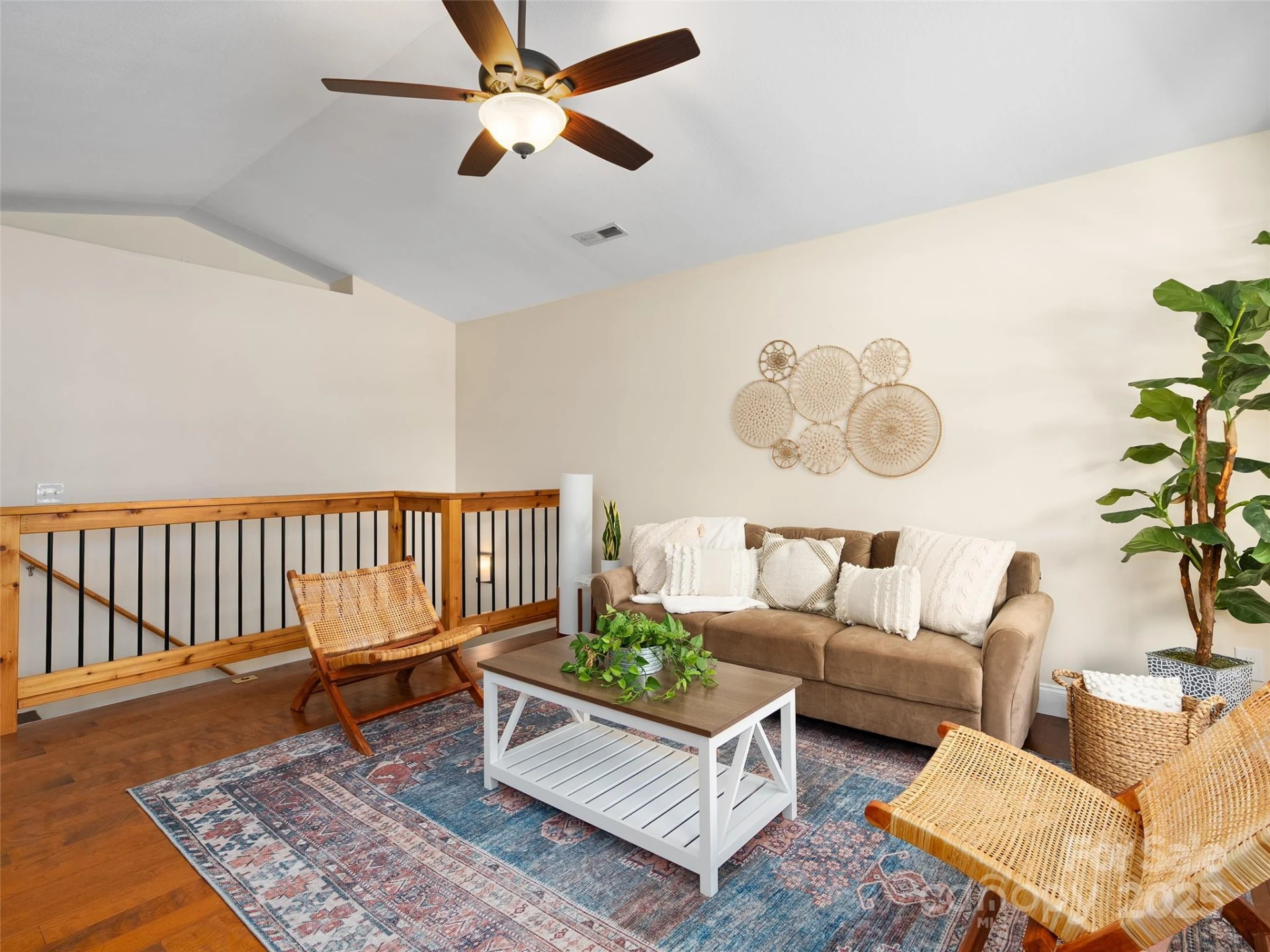 178 Locust Court - Photo 2
