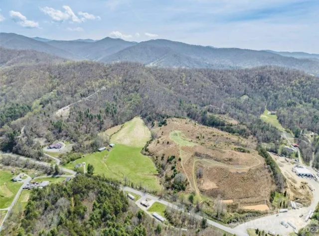 87 Barnardsville Highway, Weaverville, NC, 28787