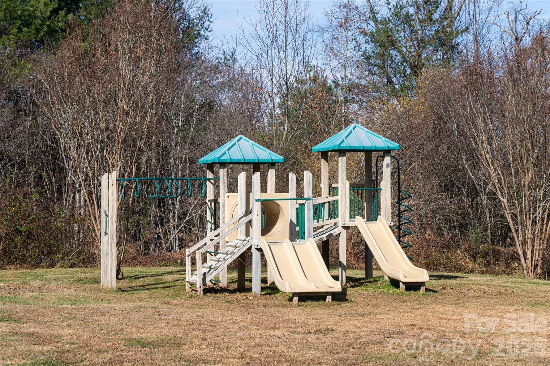 98 Sovereign Lane - Photo 36