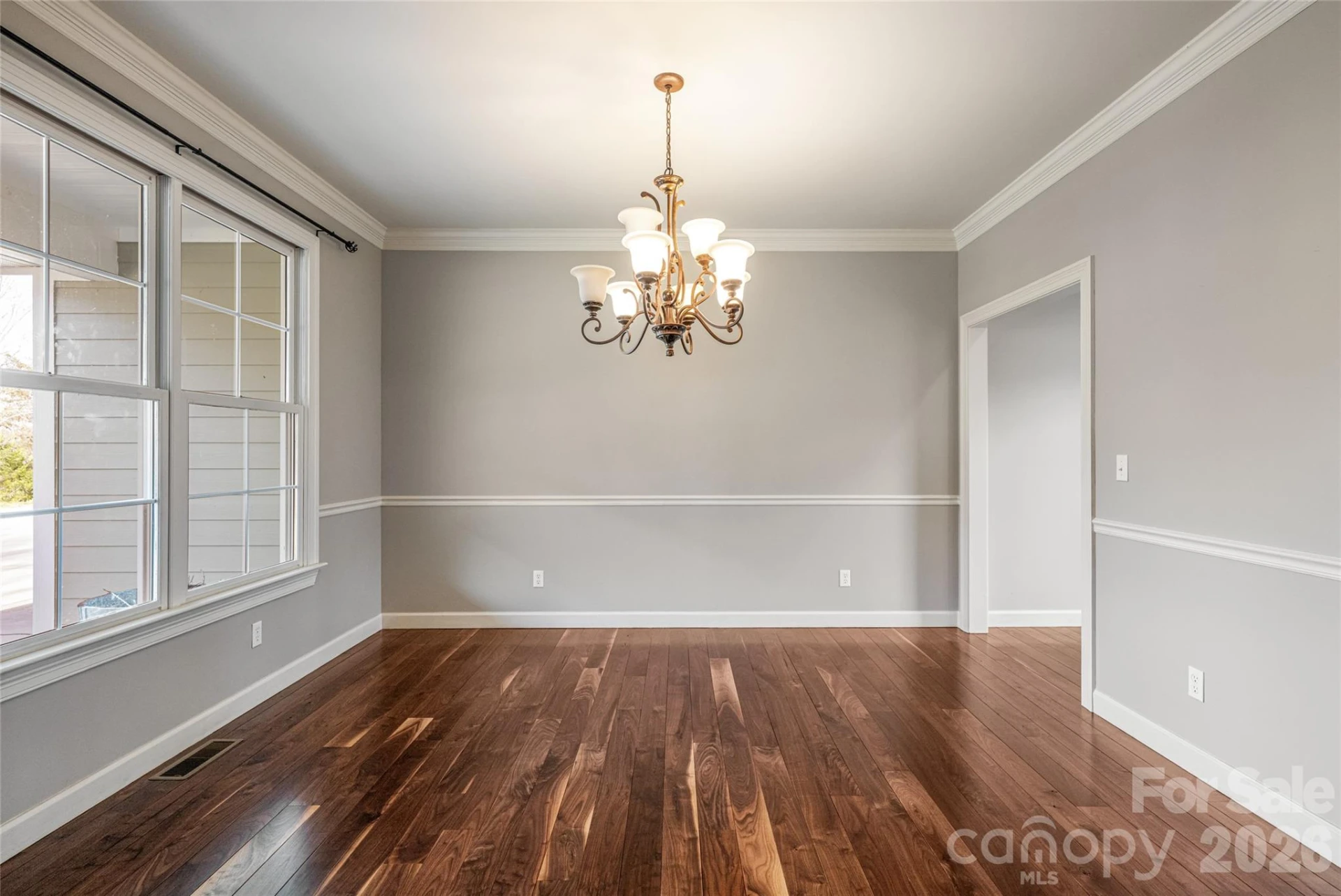 98 Sovereign Lane - Photo 8